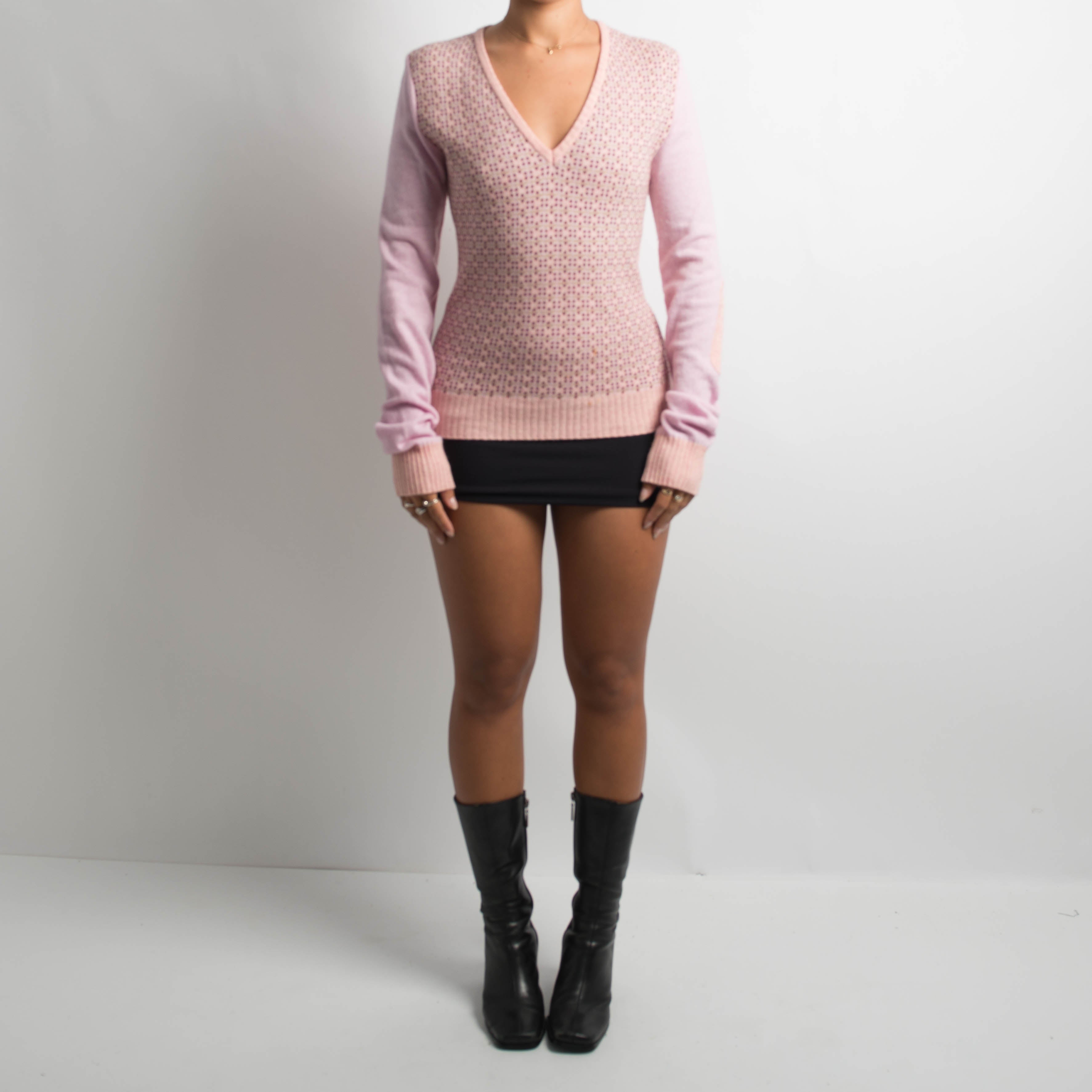 PINK PATTERNED V NECK KNIT