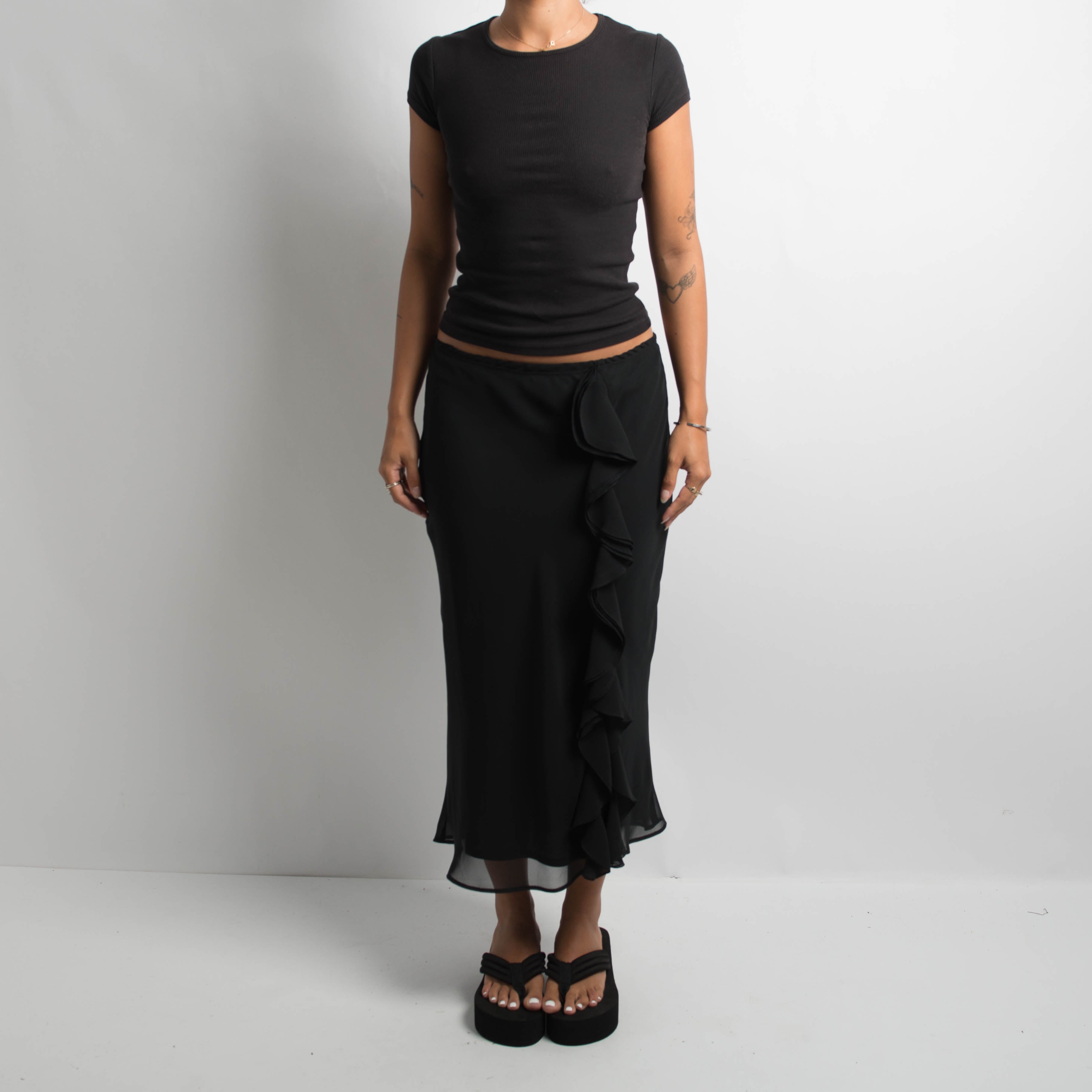 BLACK RUFFLE MIDI SKIRT