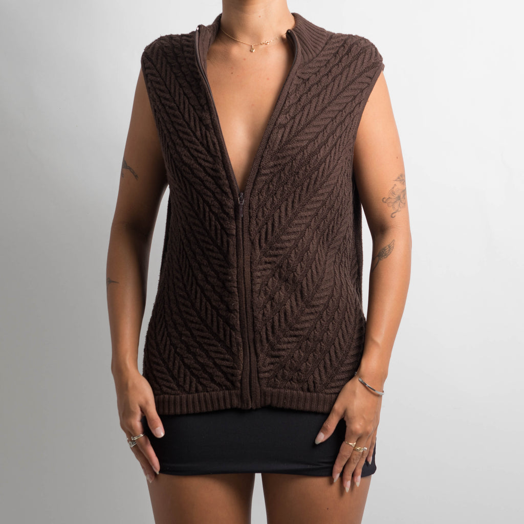 BROWN ZIP KNIT VEST