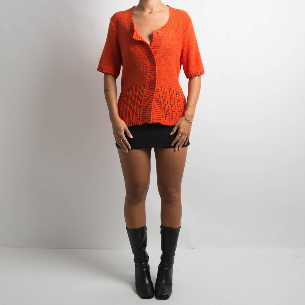 BRIGHT ORANGE KNIT TOP