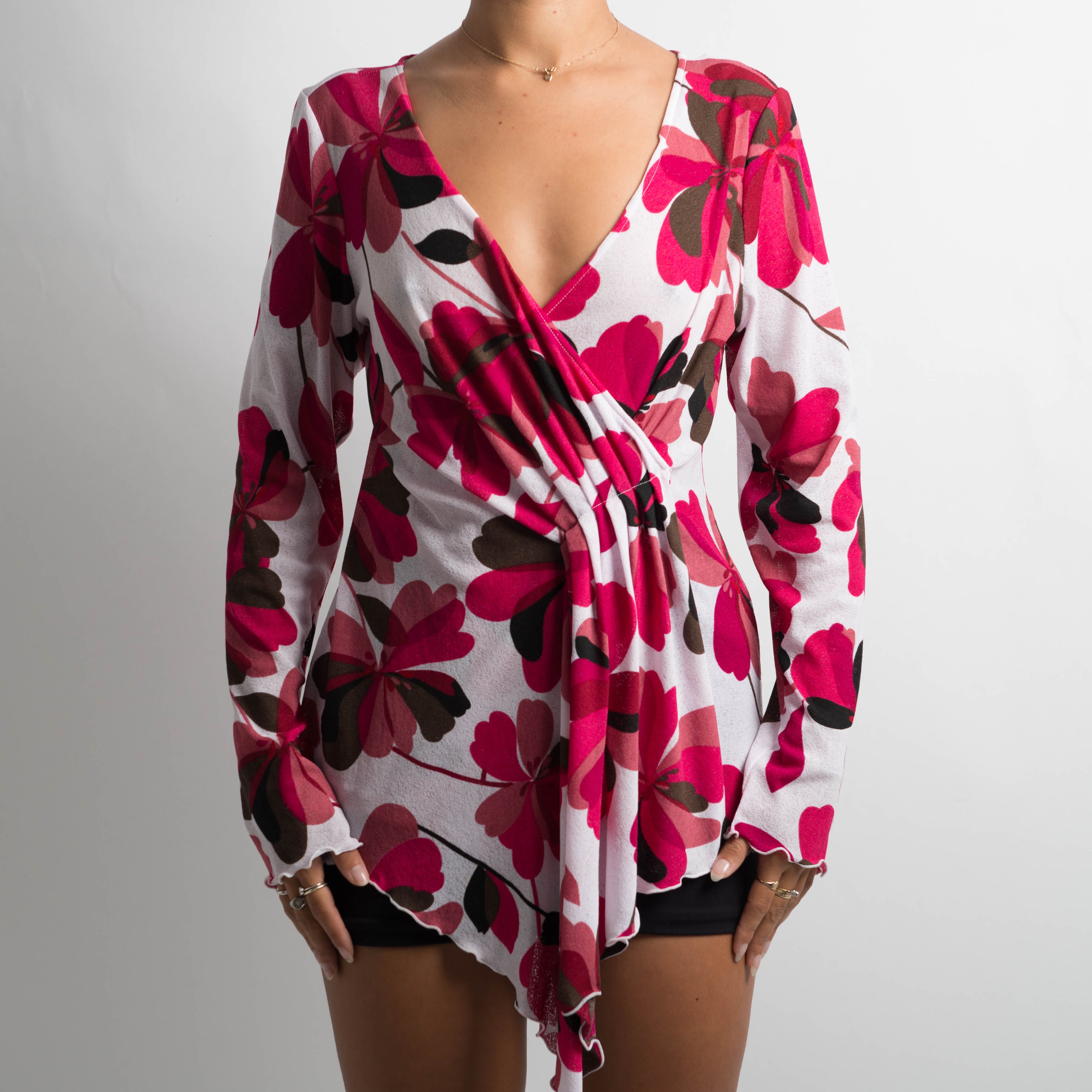 FLORAL MESH LONG SLEEVE TOP