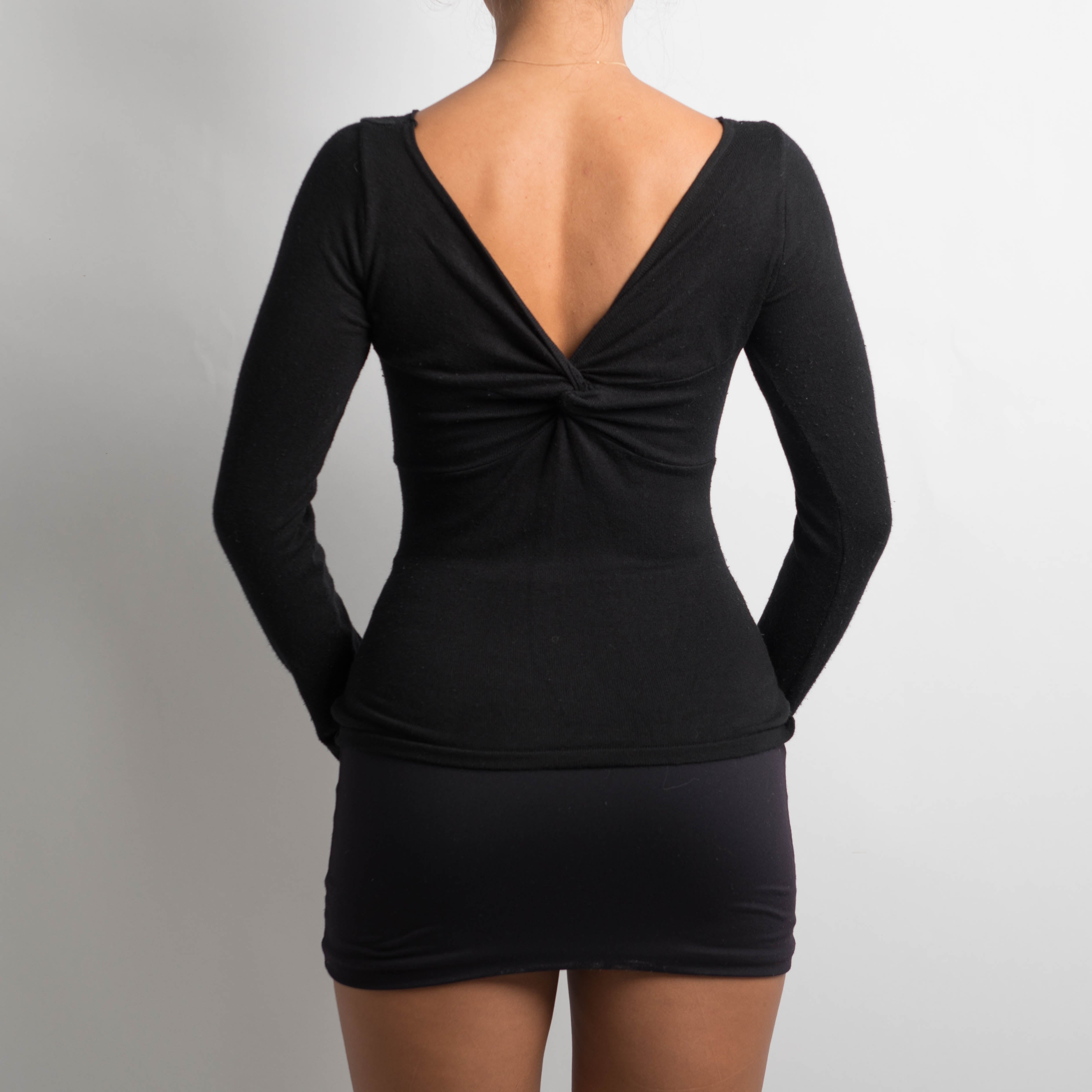 LACE UP KNIT LONG SLEEVE TOP