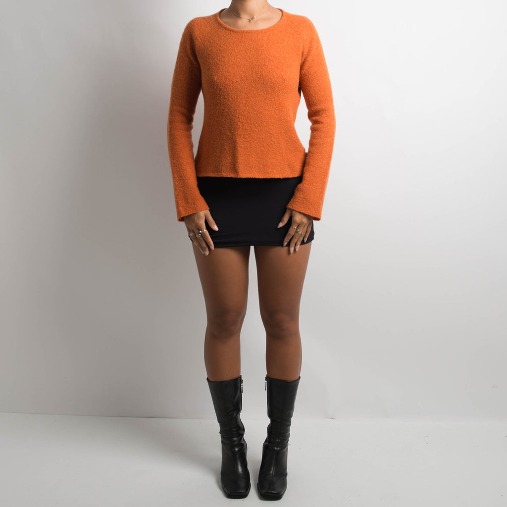 ORANGE WOOL KNIT TOP
