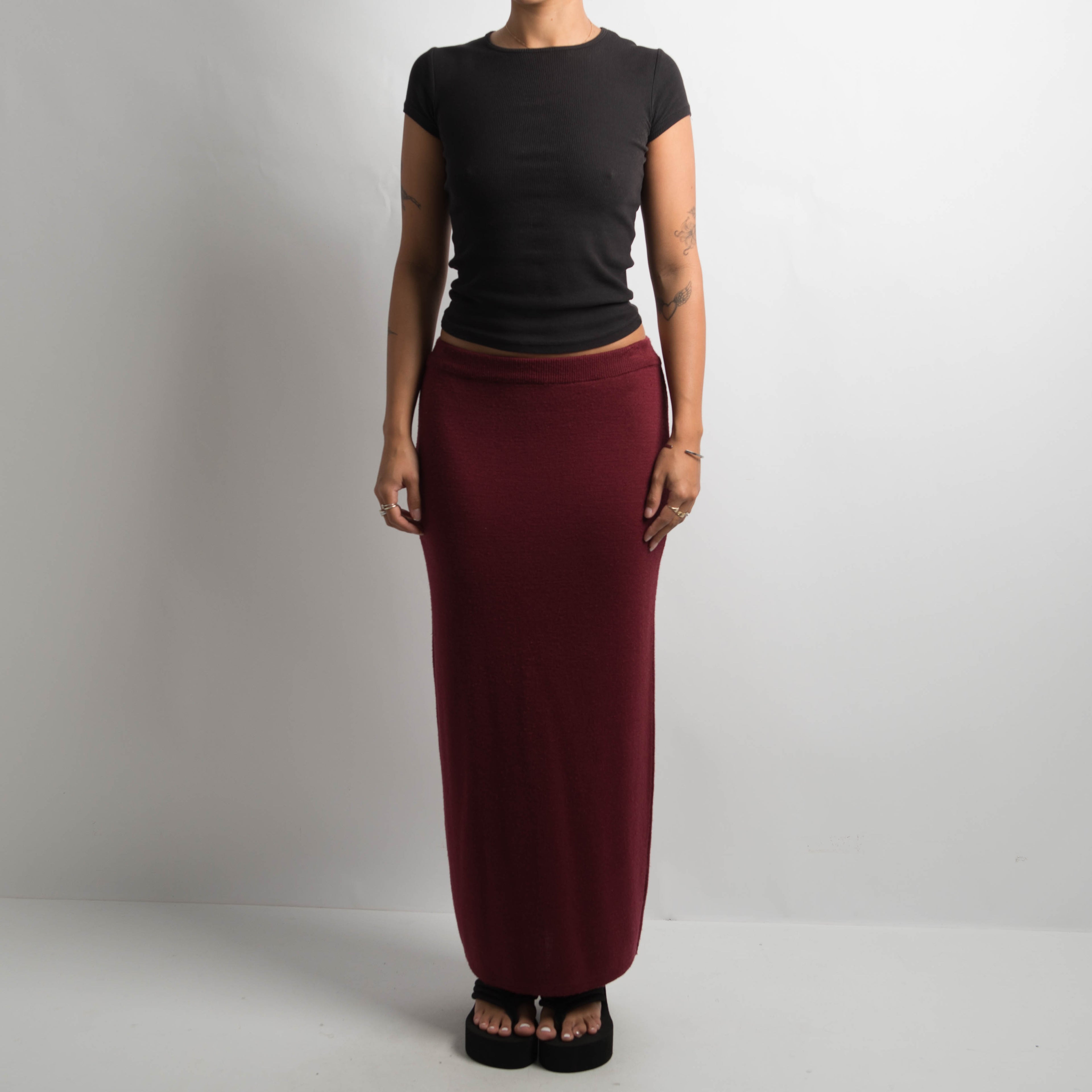 MAROON WOOL MAXI SKIRT