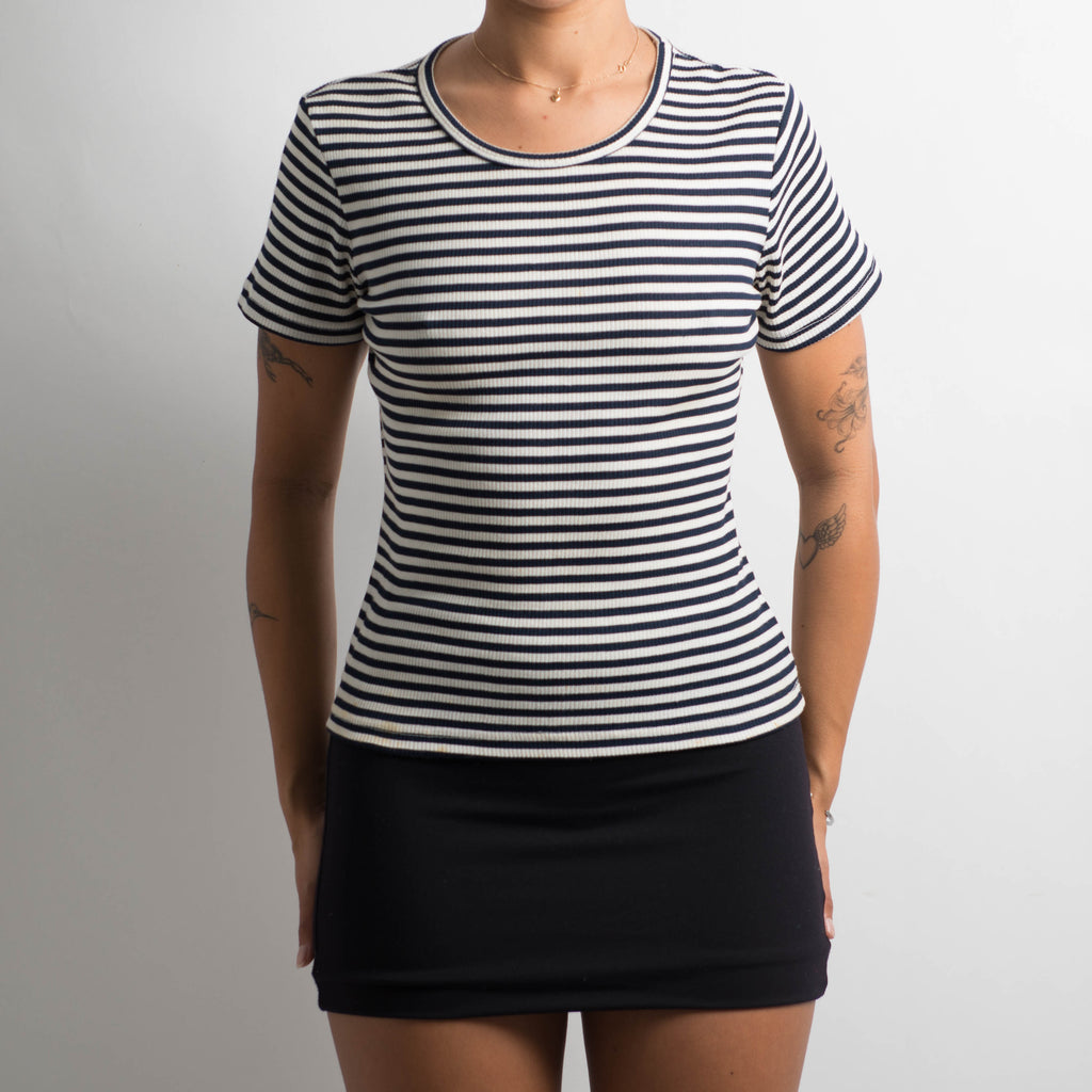 NAVY STRIPE BABY TEE