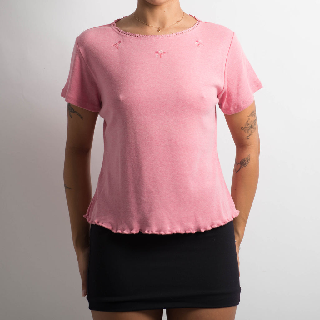 PINK EMBROIDERED TEE
