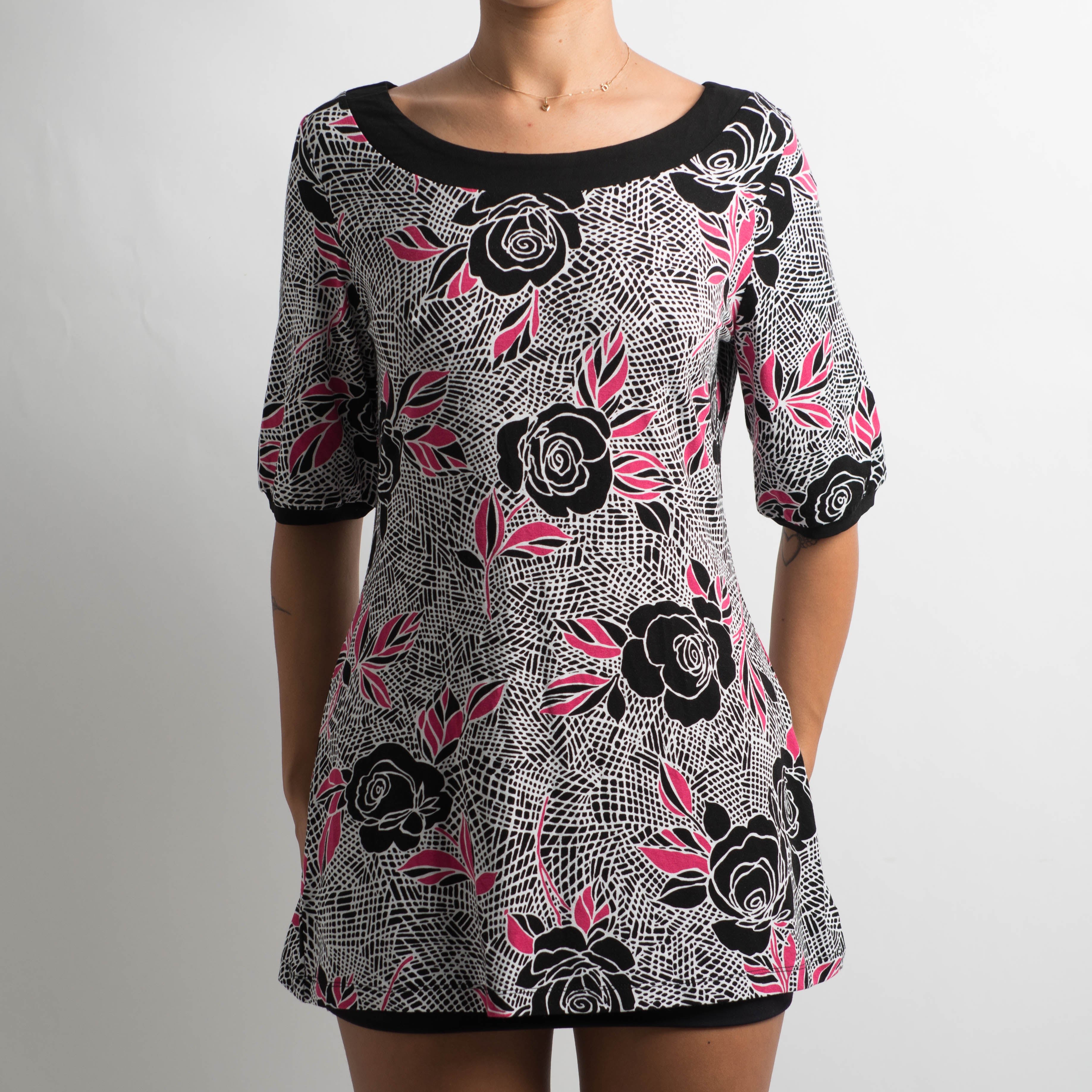 SLINKY FLORAL TUNIC