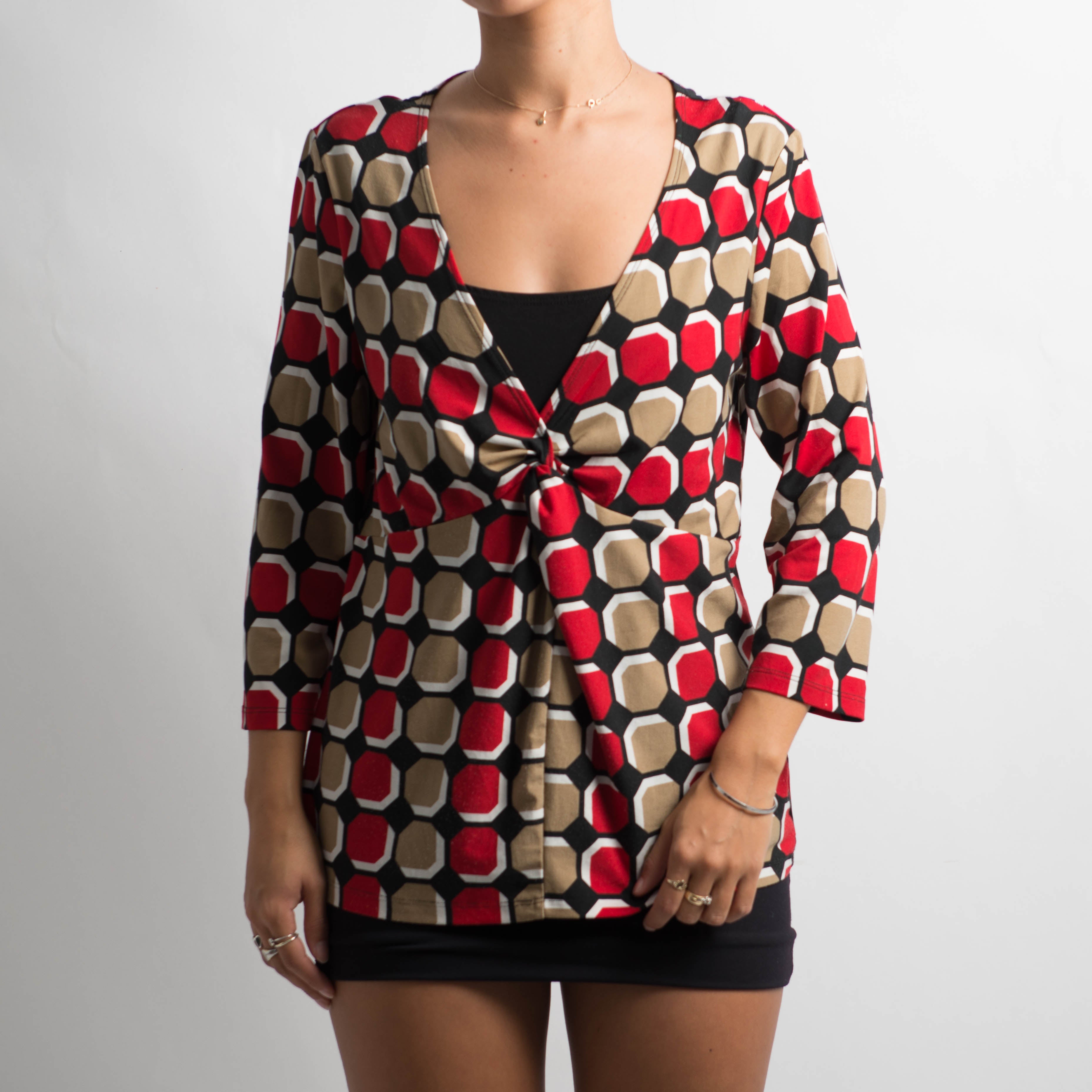 RED PATTERN TOP