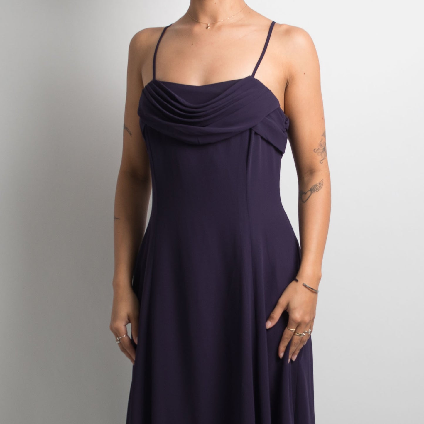 ROBE VIOLET PROFOND