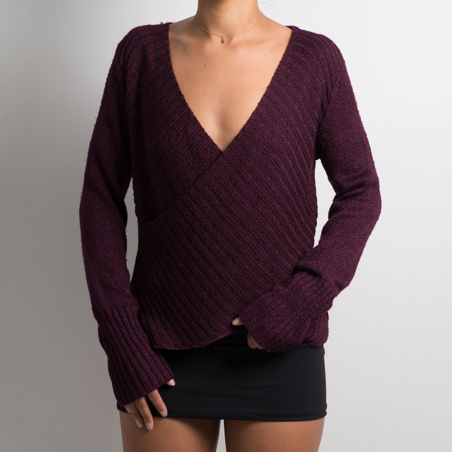 PULL EN MAILLE VIOLET FONCÉ