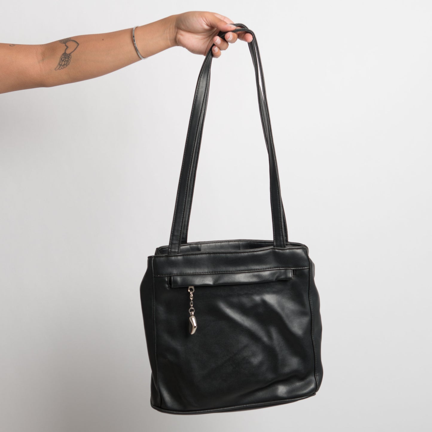 BLACK FAUX LEATHER BAG