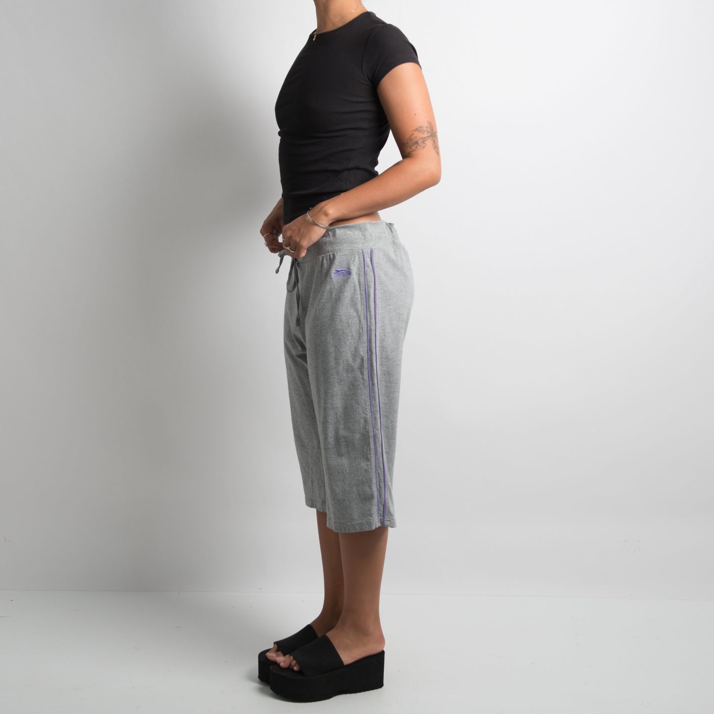 PANTALON DE SÉJOUR COURT GRIS