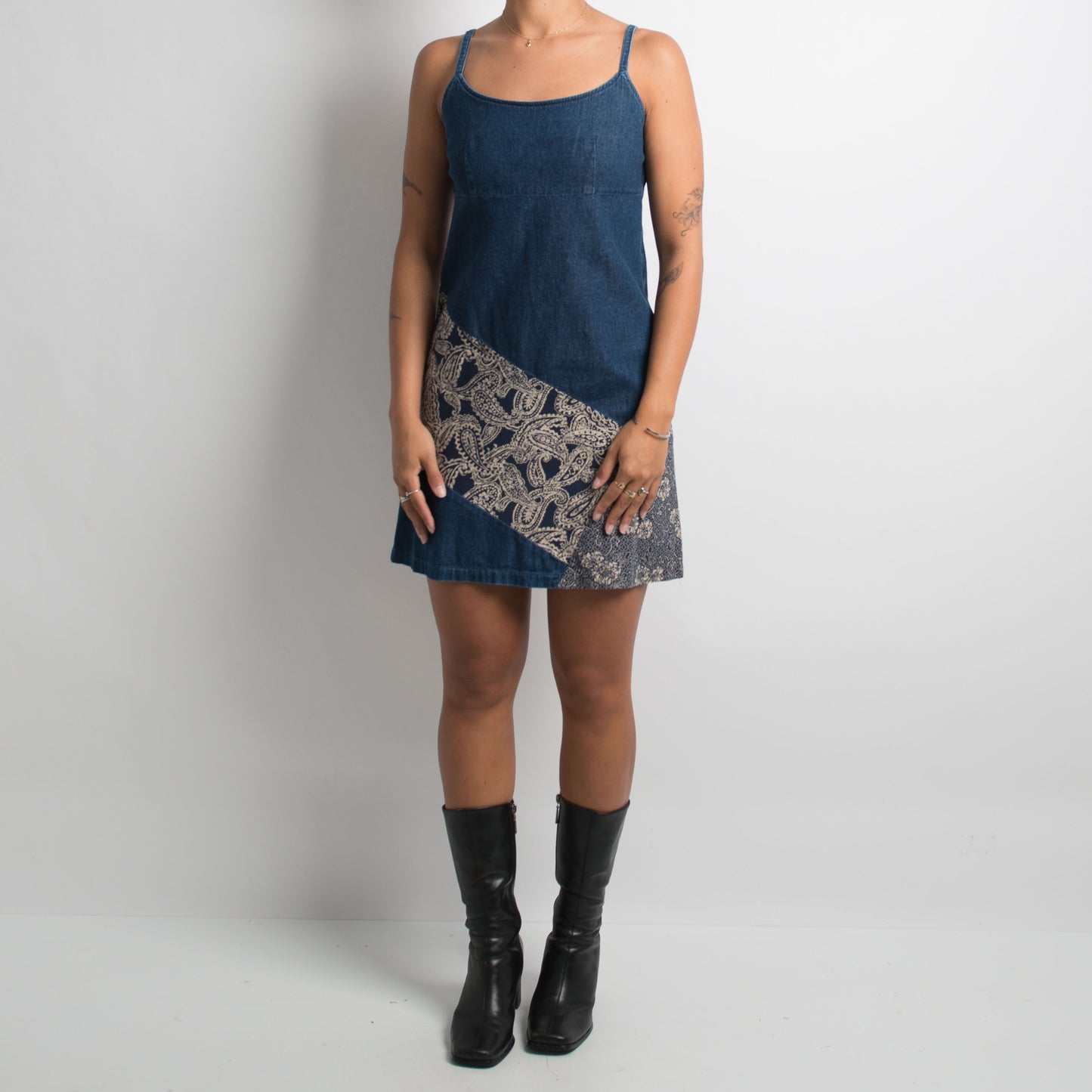 ROBE MINI EN JEAN LIGNE A