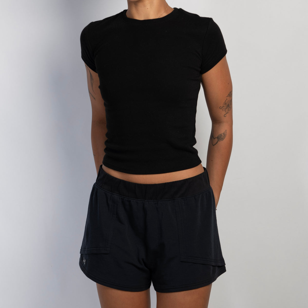 BLACK LOUNGE SHORTS