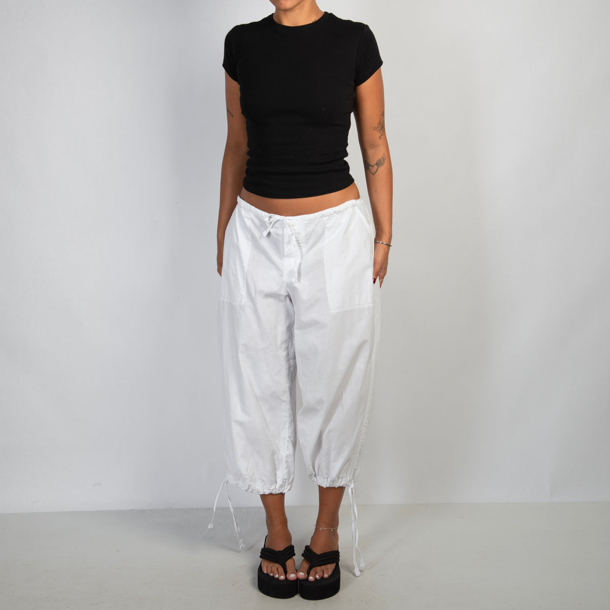 Washed White Drawstring WHITE COTTON DRAWSTRING PANTS – BEAN BY JESS