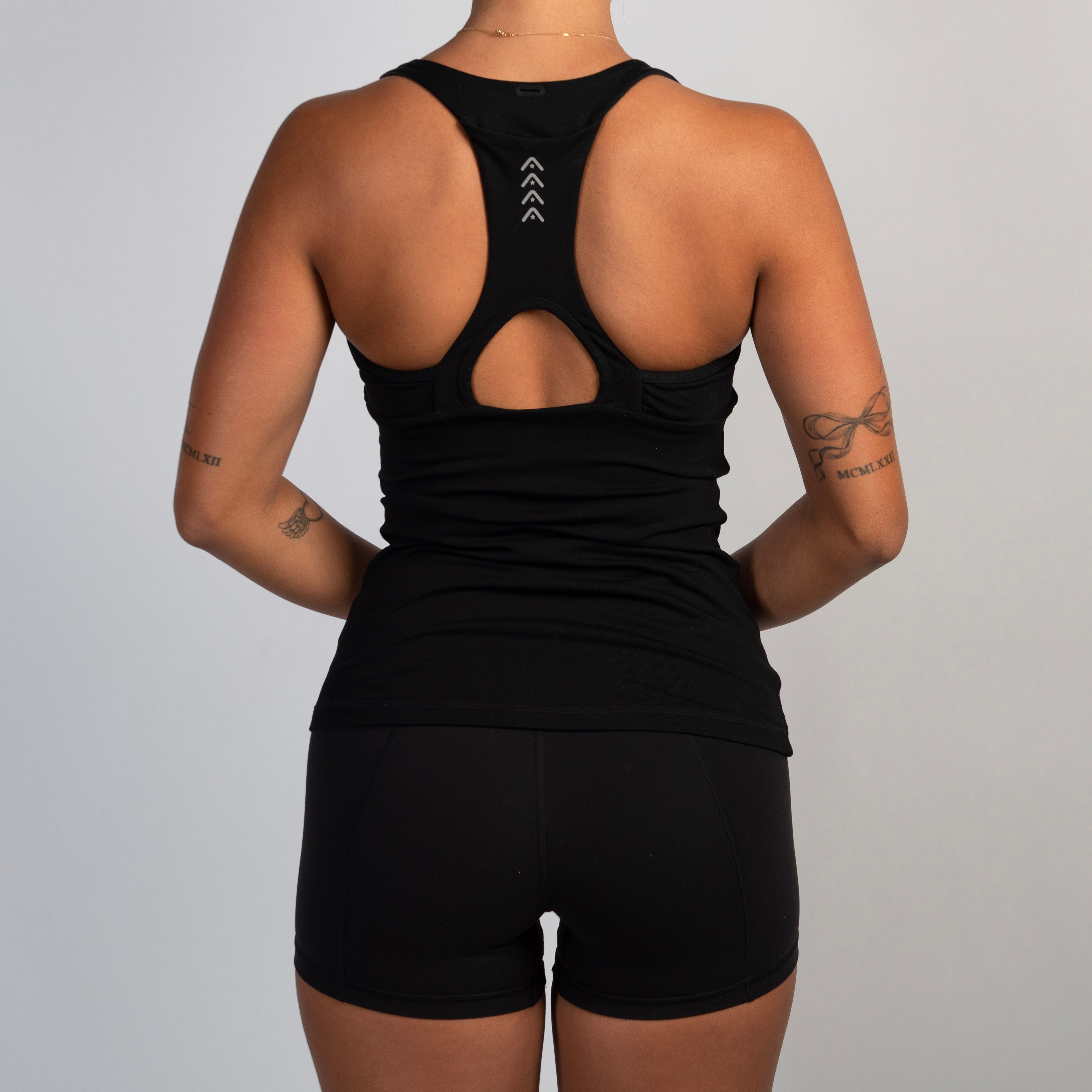 BLACK ACTIVE TANK TOP