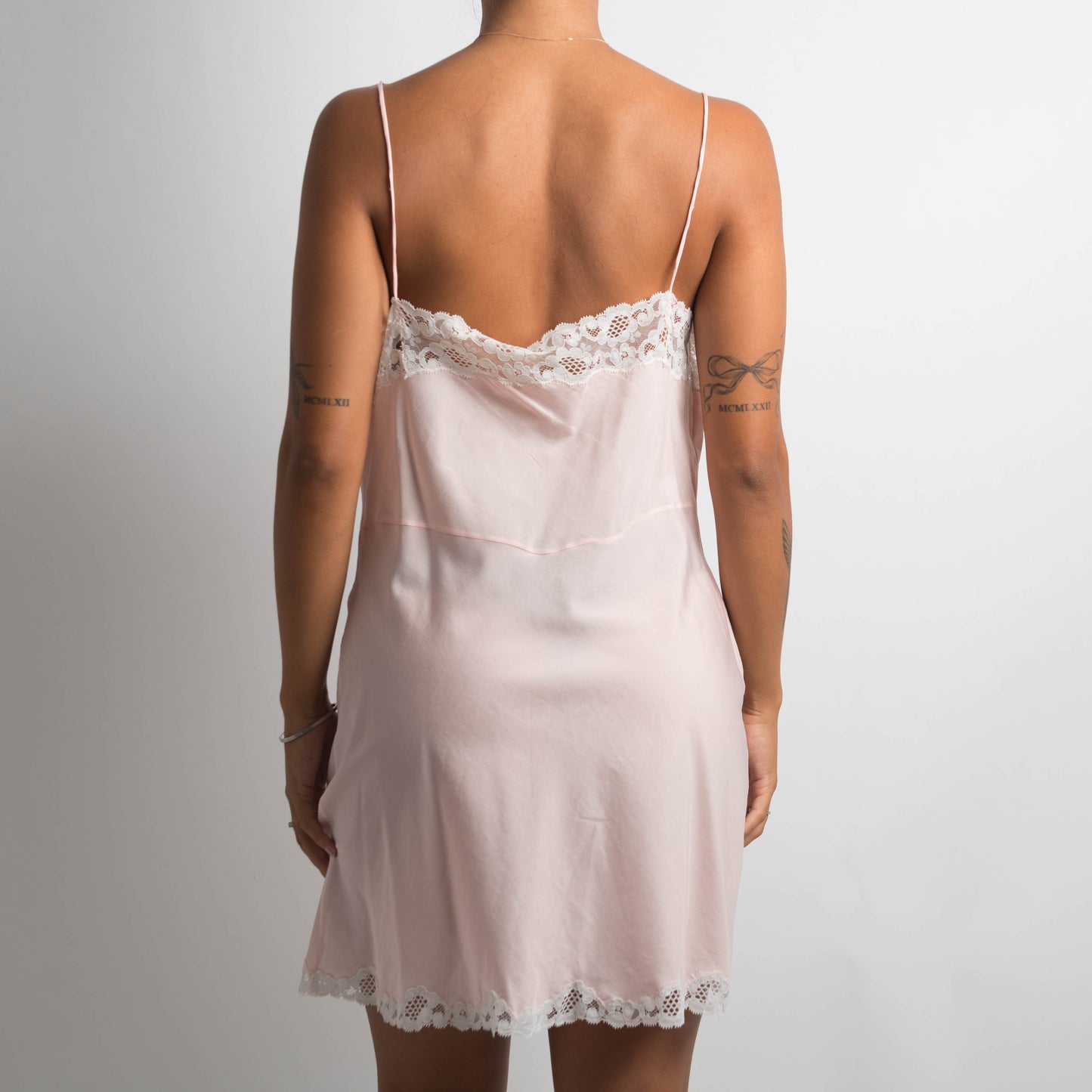 PALE PINK CHEMISE