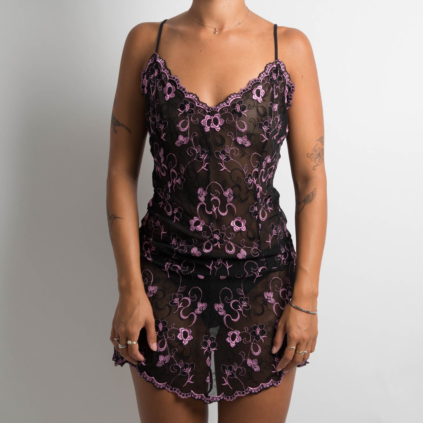 BLACK LACE CHEMISE