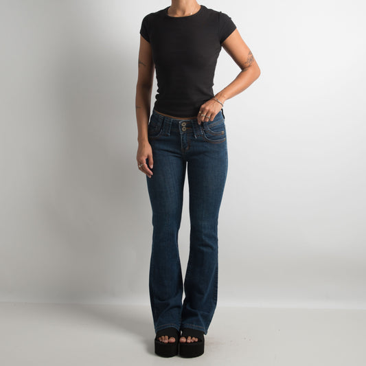 SLIM FIT BOOTCUT JEANS