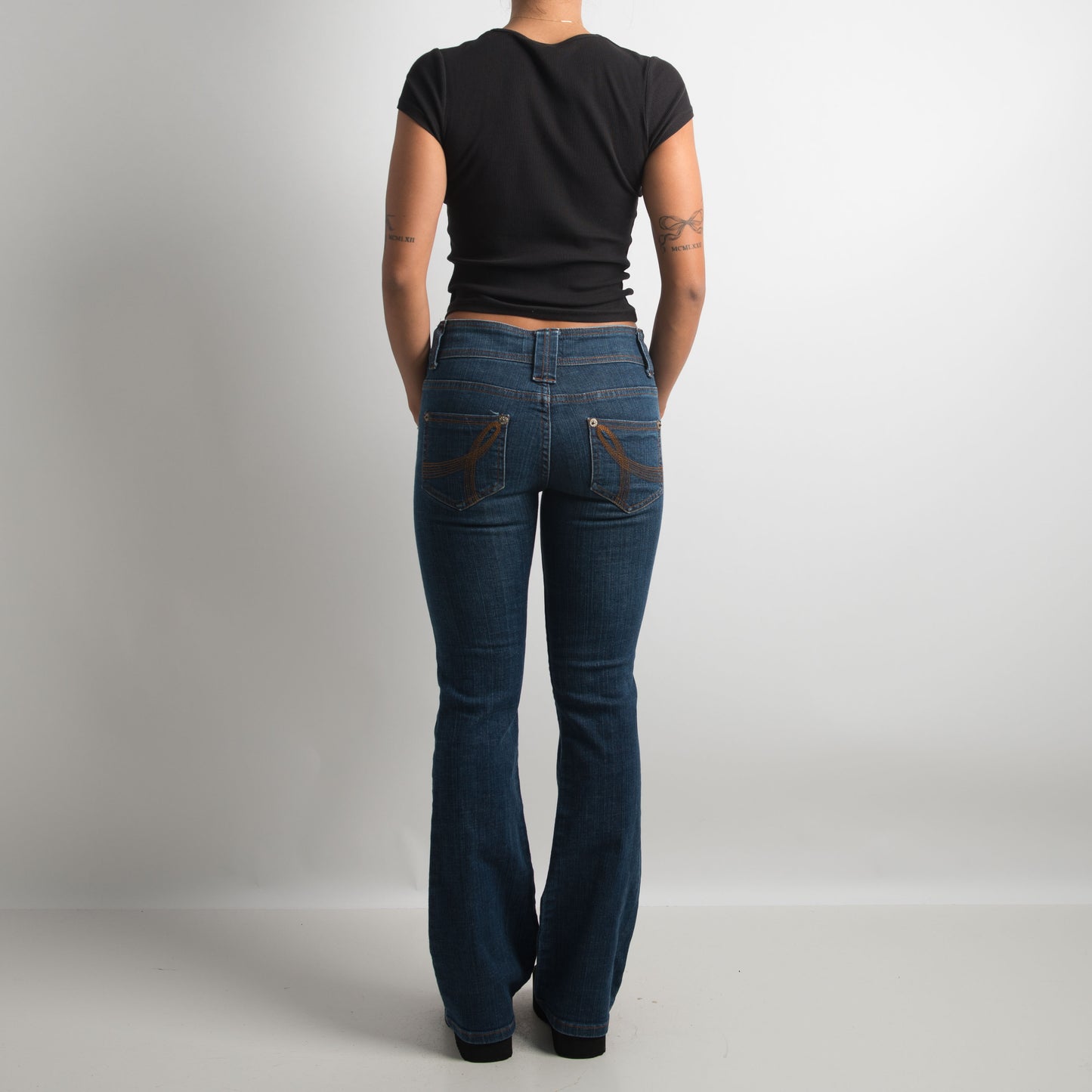 SLIM FIT BOOTCUT JEANS