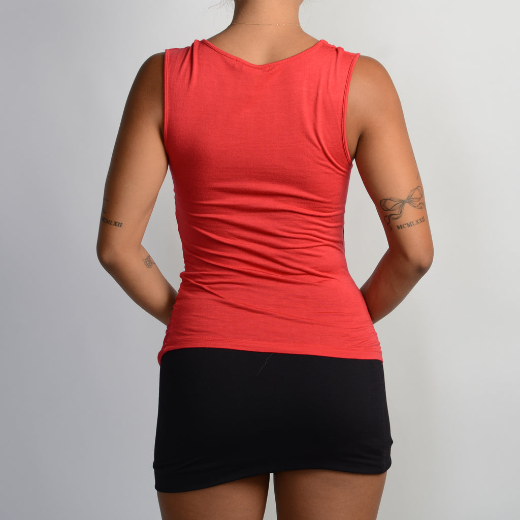 RED TWIST FRONT TOP