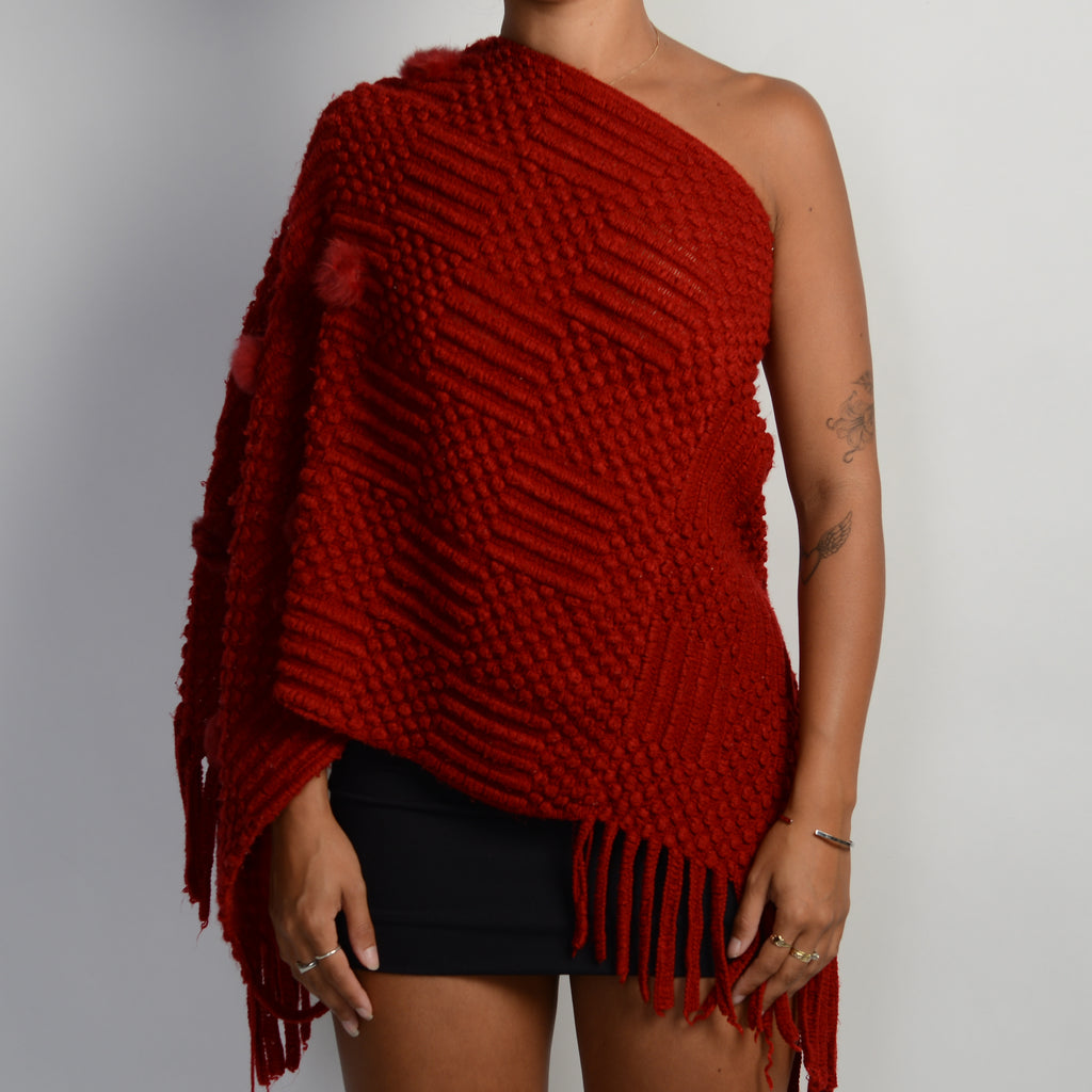 RED TEXTURED KNIT PONCHO