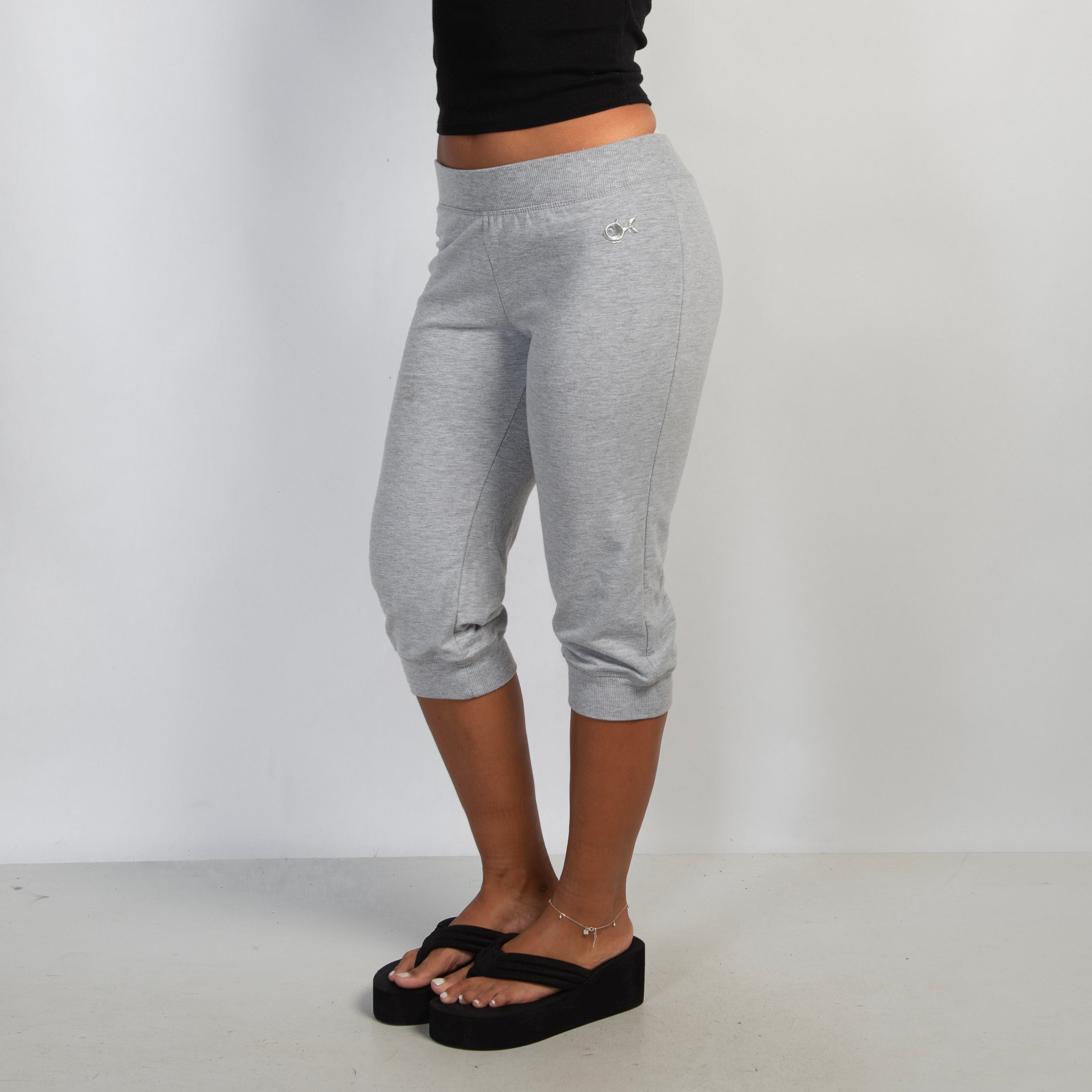 GREY CAPRI LOUNGE PANTS