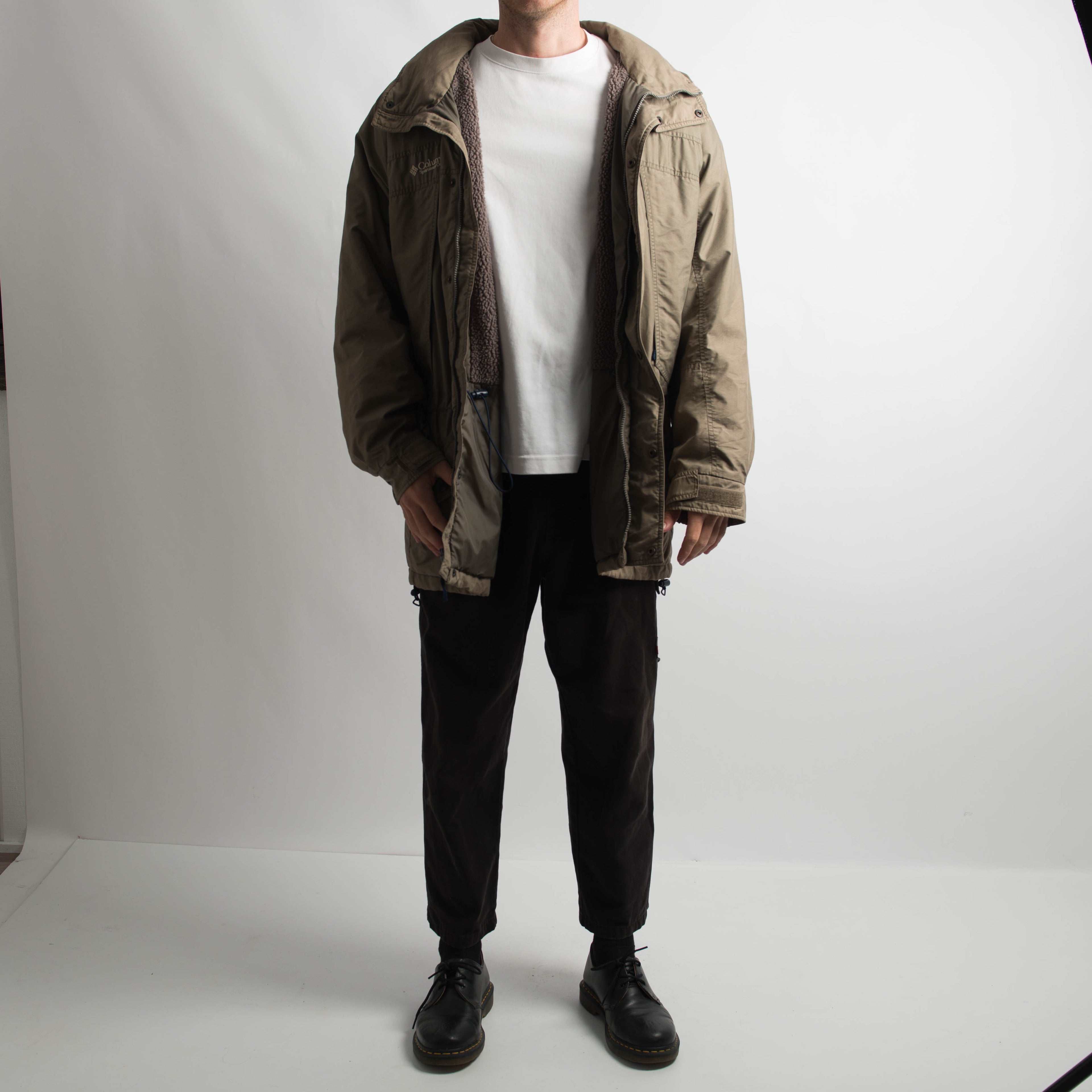 KHAKI LONGLINE WINDBREAKER JACKET