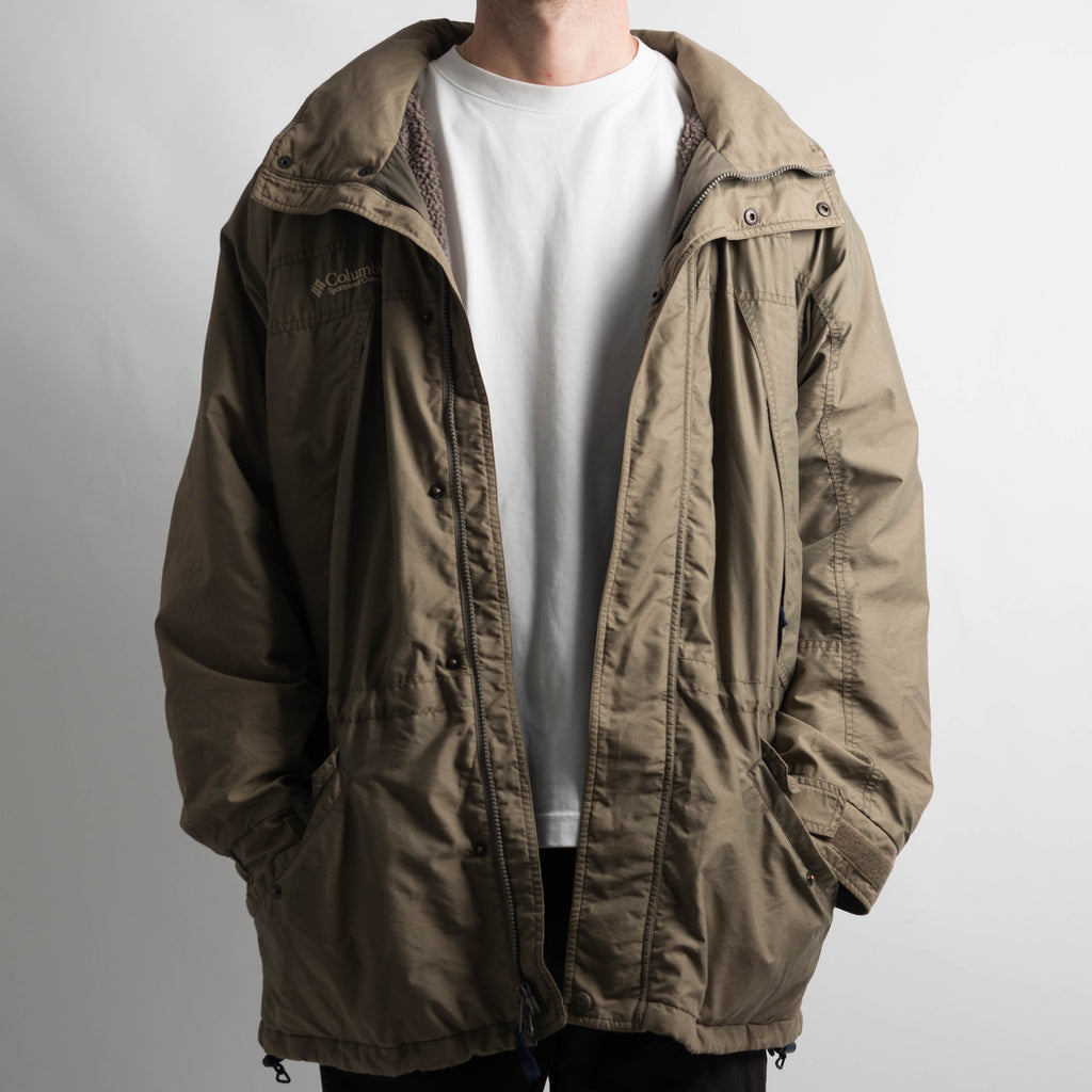 KHAKI LONGLINE WINDBREAKER JACKET