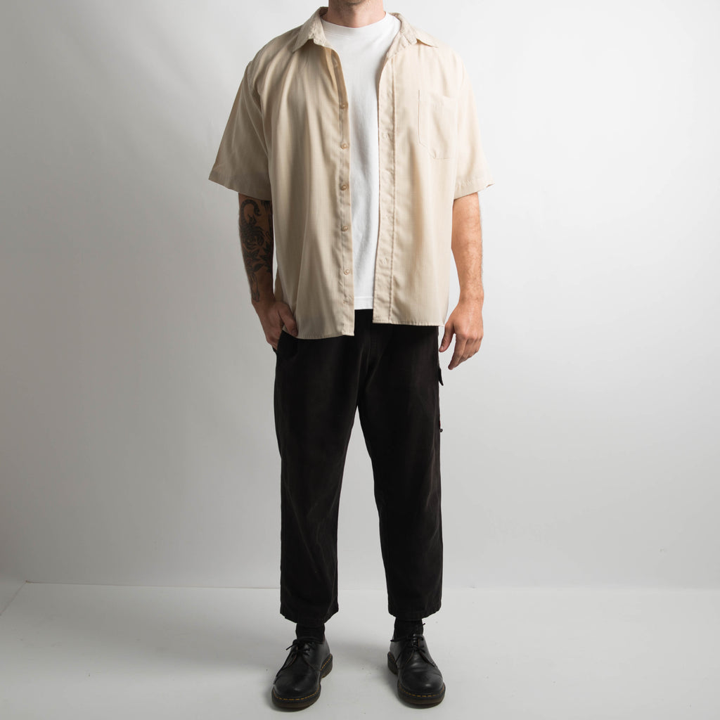 CREAM BUTTON UP SHIRT