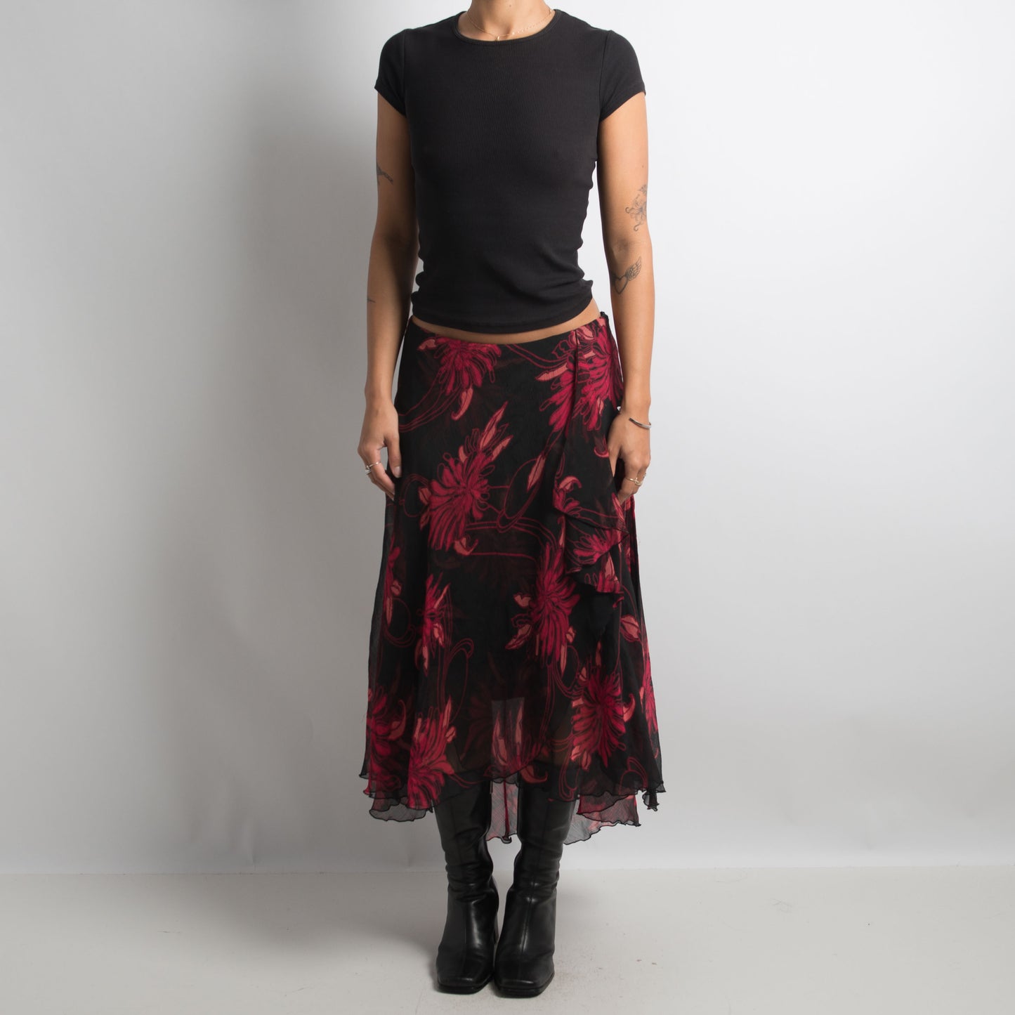 FLORAL MIDI SKIRT