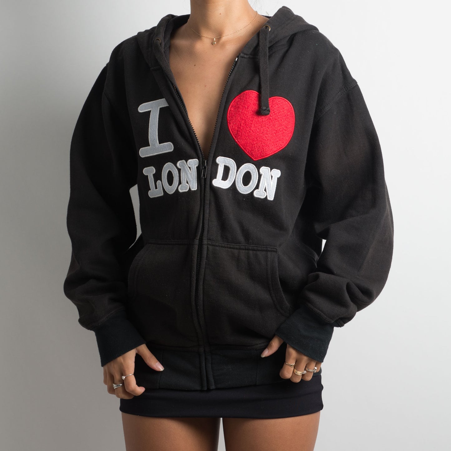 LONDON ZIP UP HOODIE