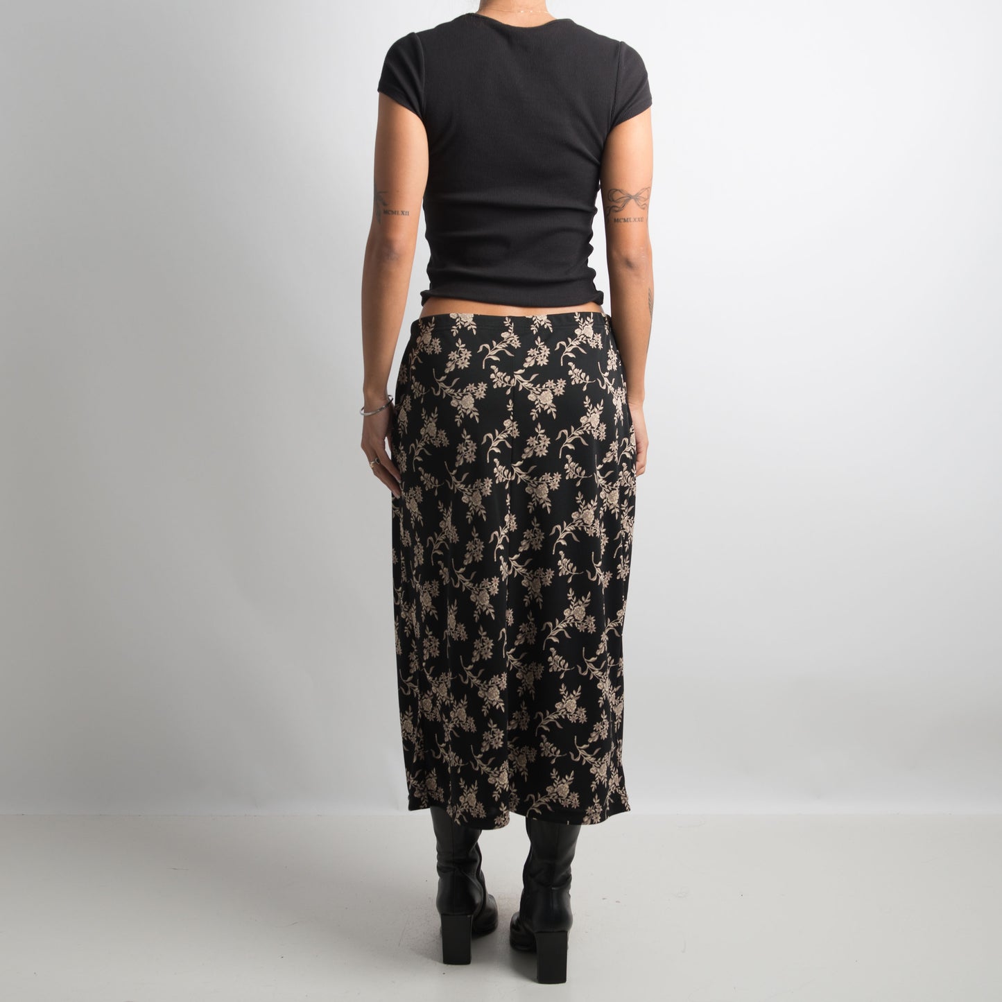 FLORAL LONGLINE SKIRT