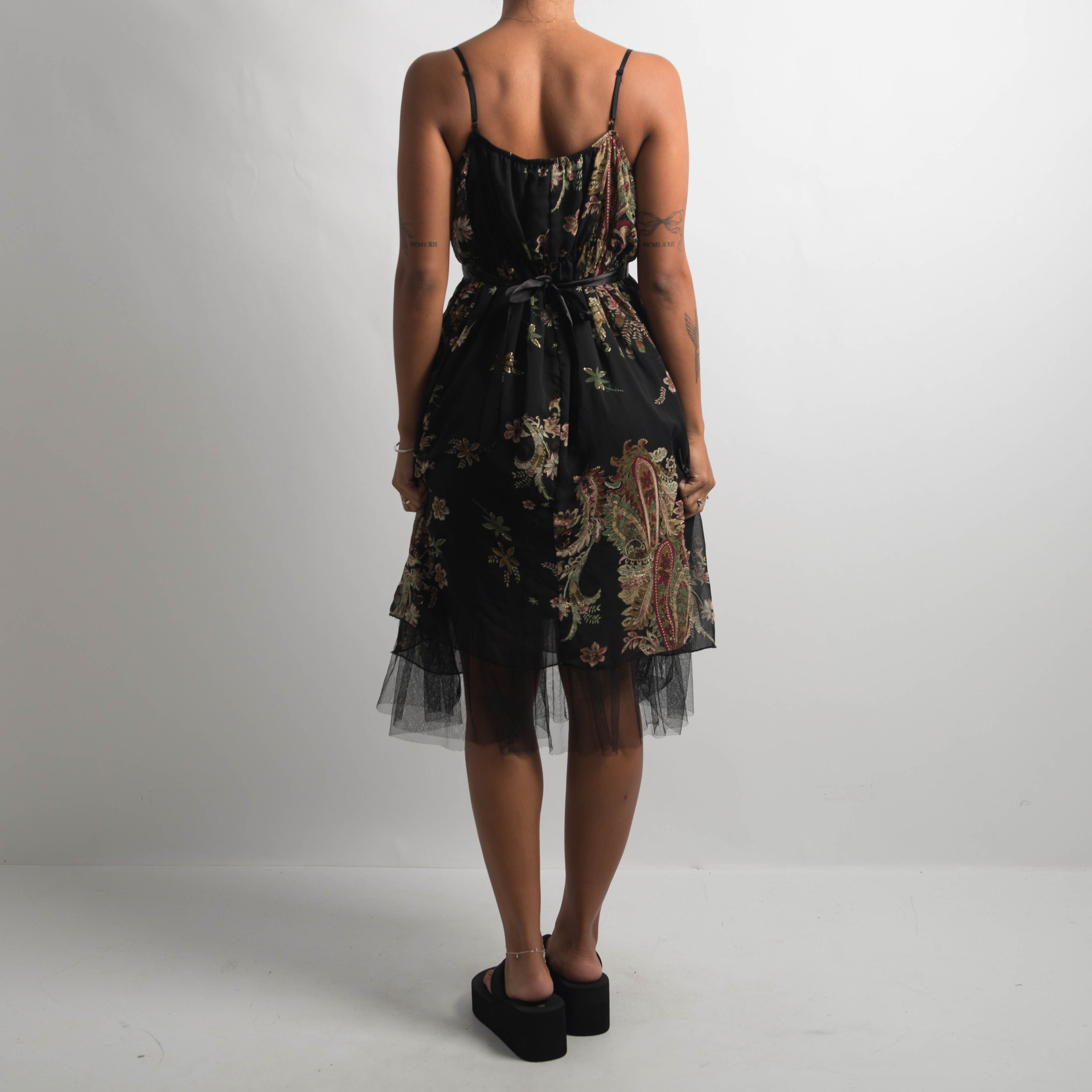 BLACK FLORAL MIDI DRESS