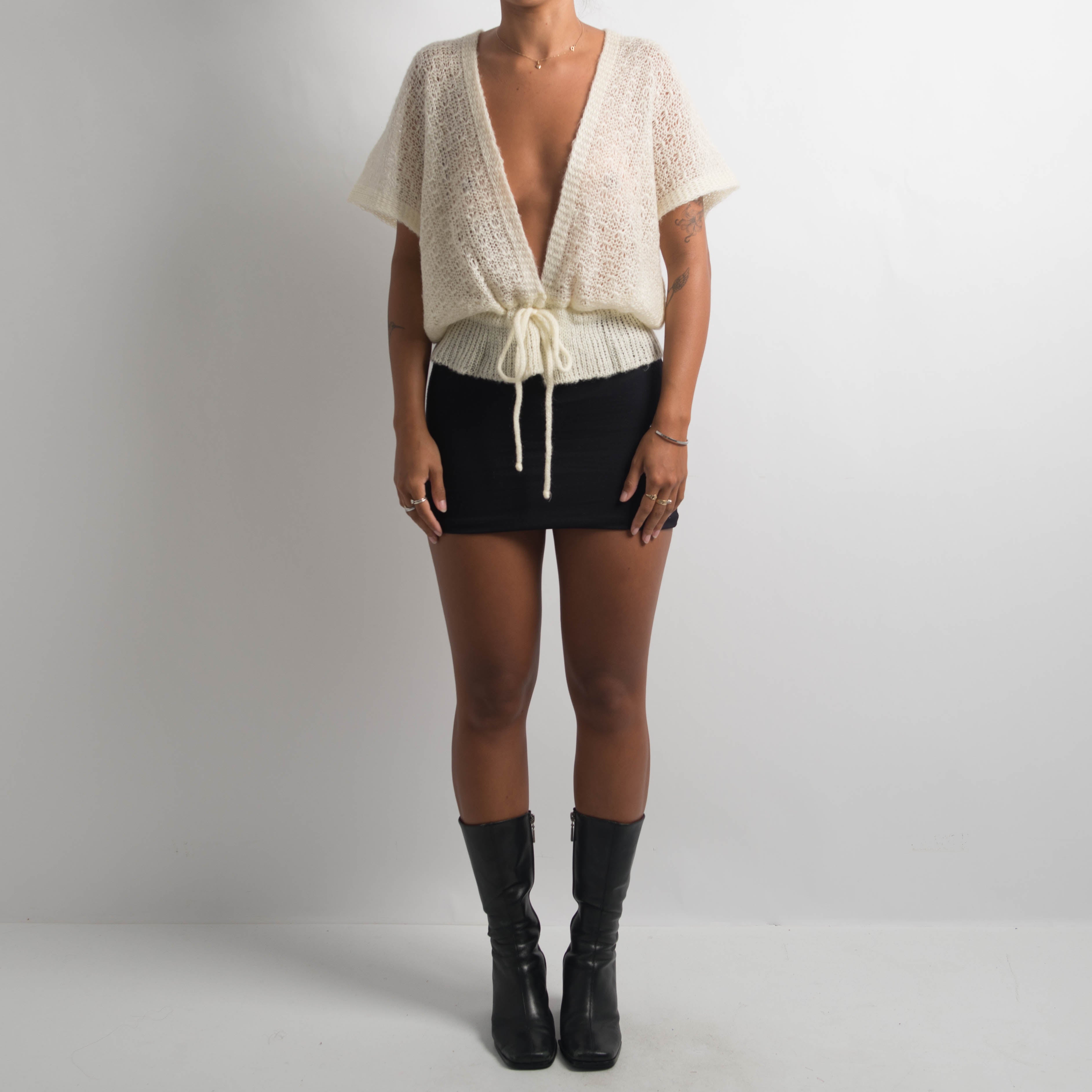 CREAM KNIT TIE FRONT TOP