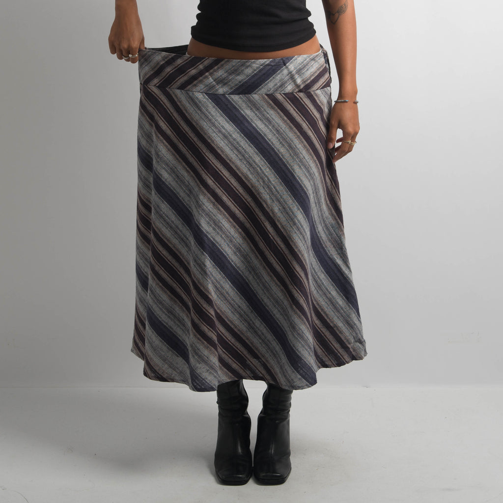 NAVY STRIPE MIDI SKIRT