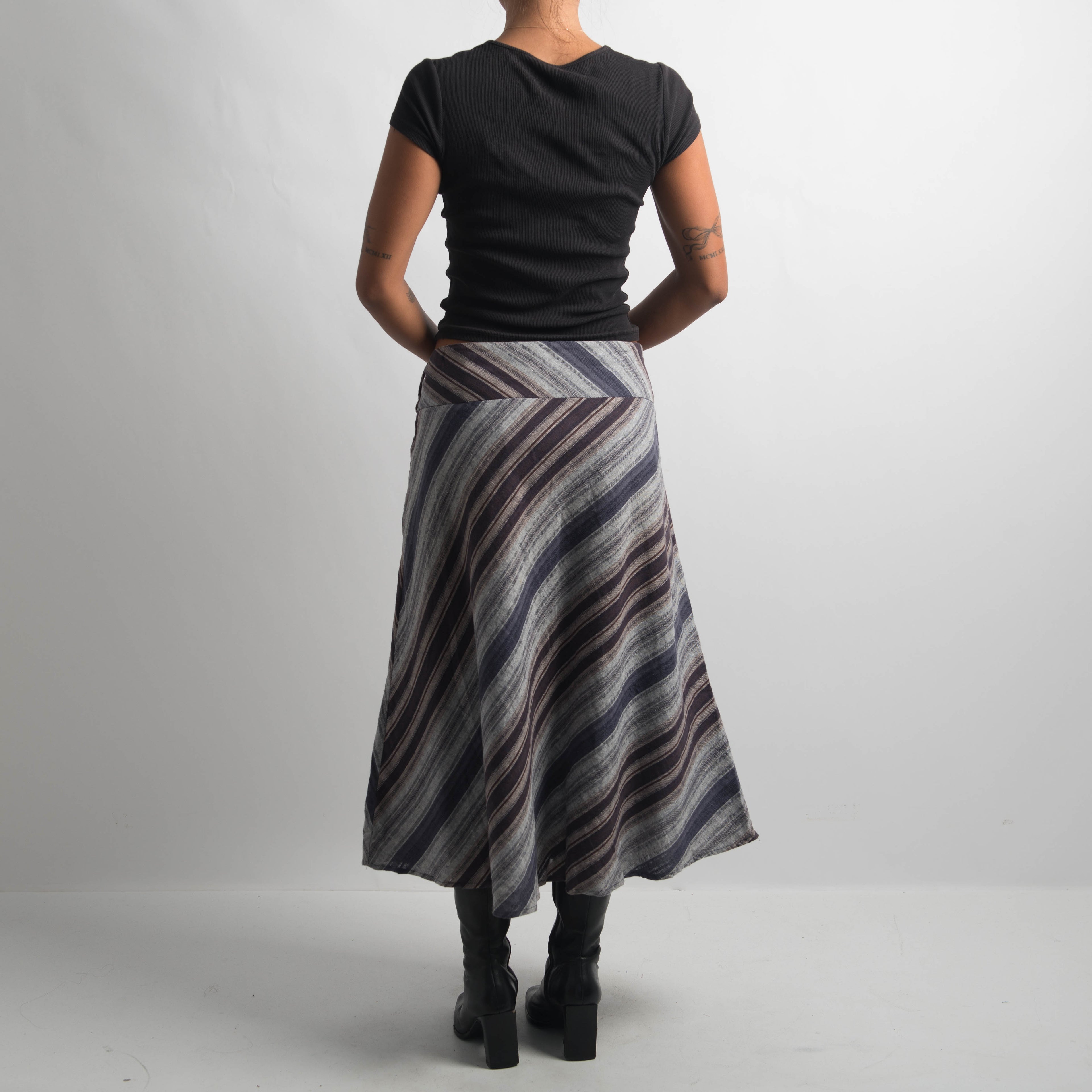 NAVY STRIPE MIDI SKIRT