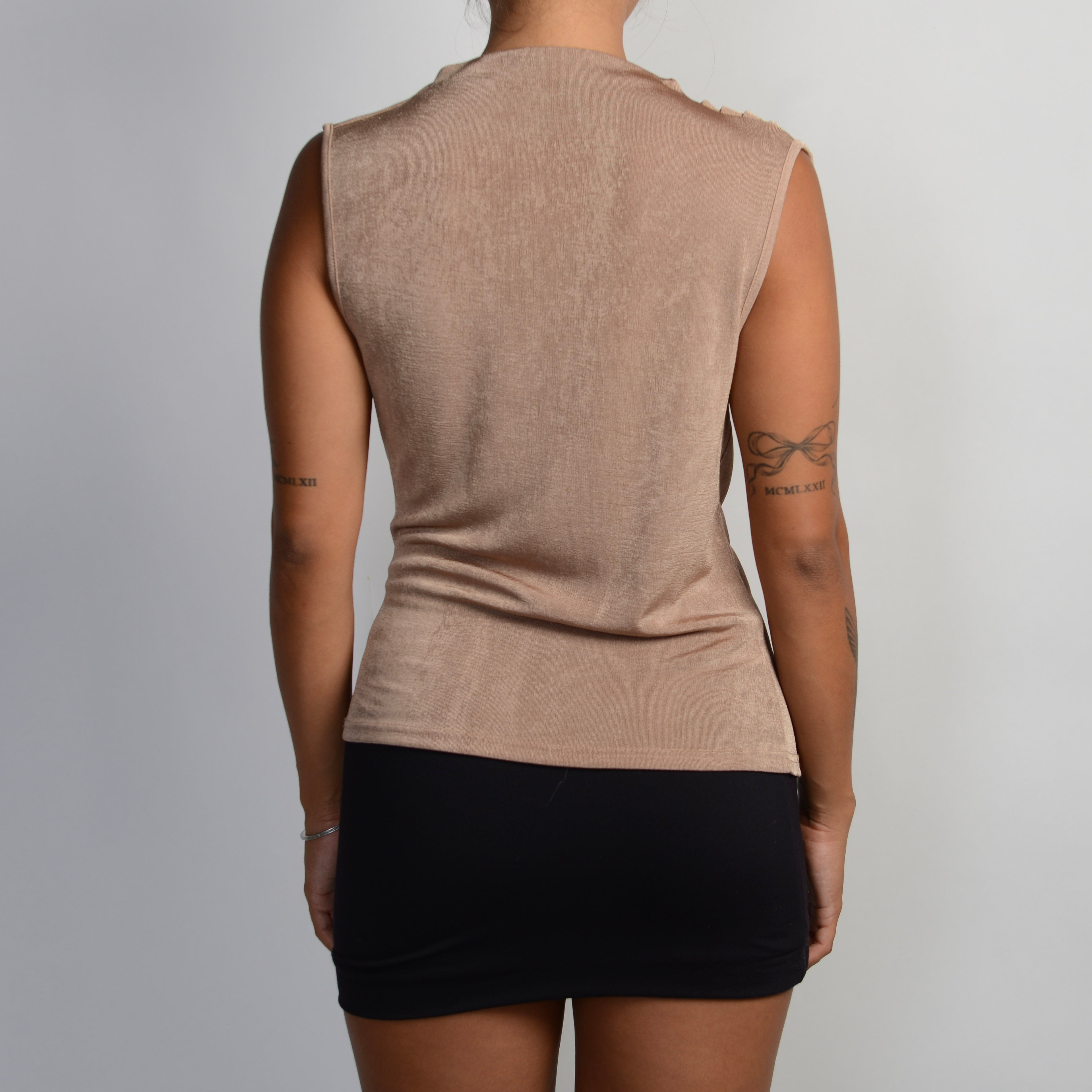 BRONZE PLEATED TOP