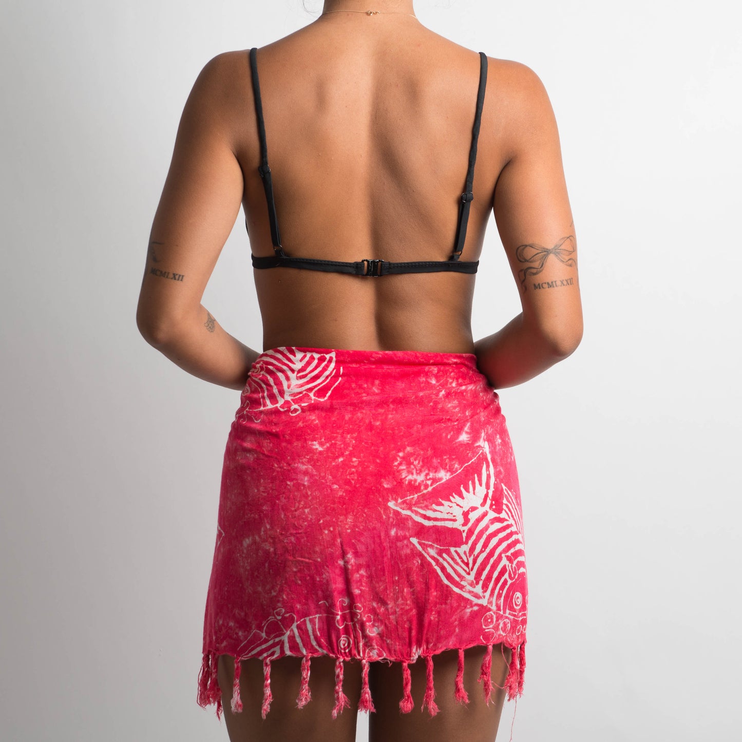 PINK TASSLE SARONG