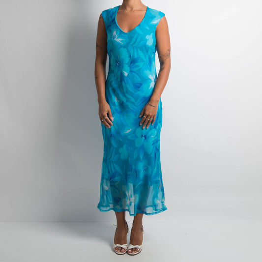 BLUE FLORAL EVENING DRESS