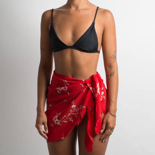 RED FLORAL SARONG