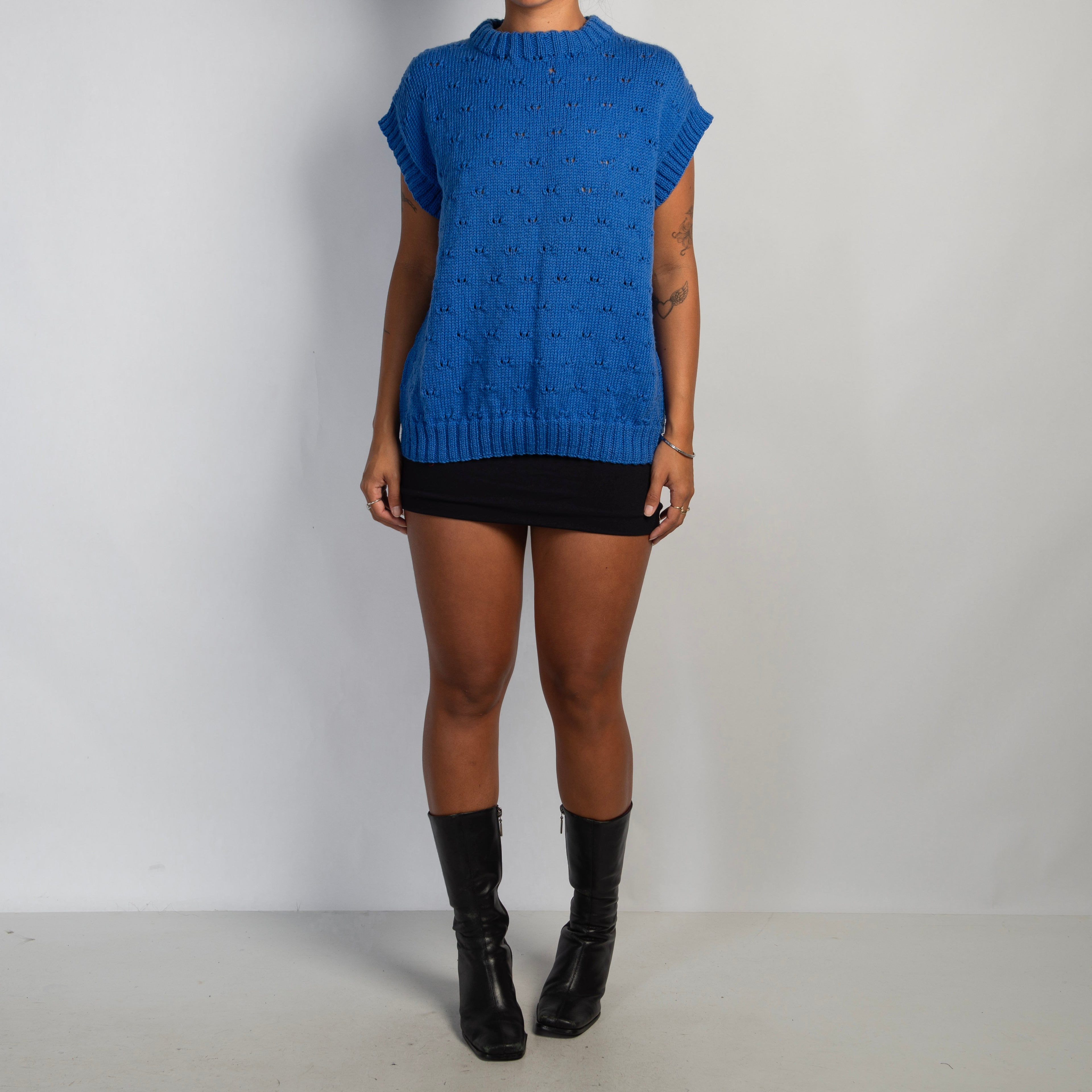 COBALT CHUNKY KNIT VEST