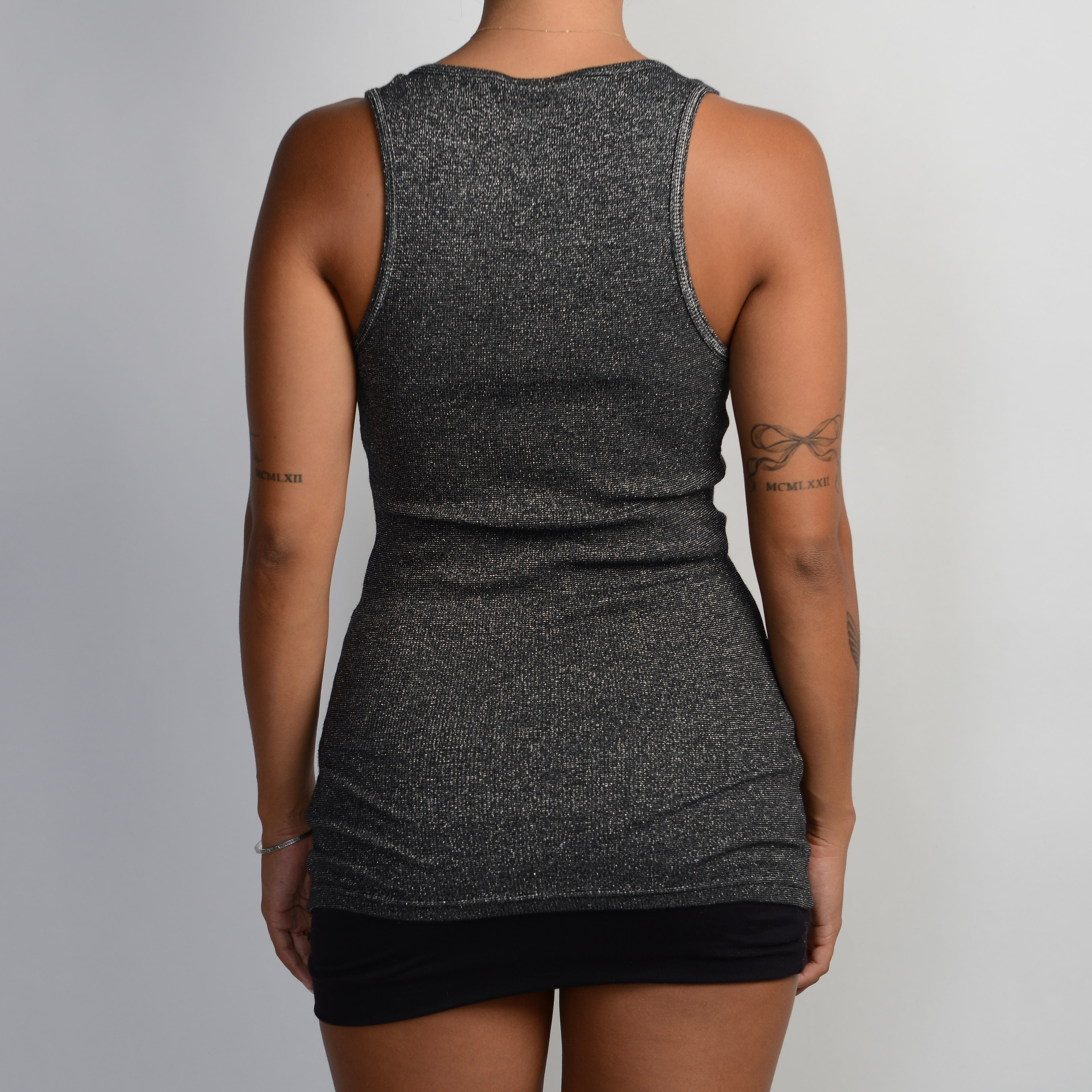 SILVER METALLIC TANK TOP
