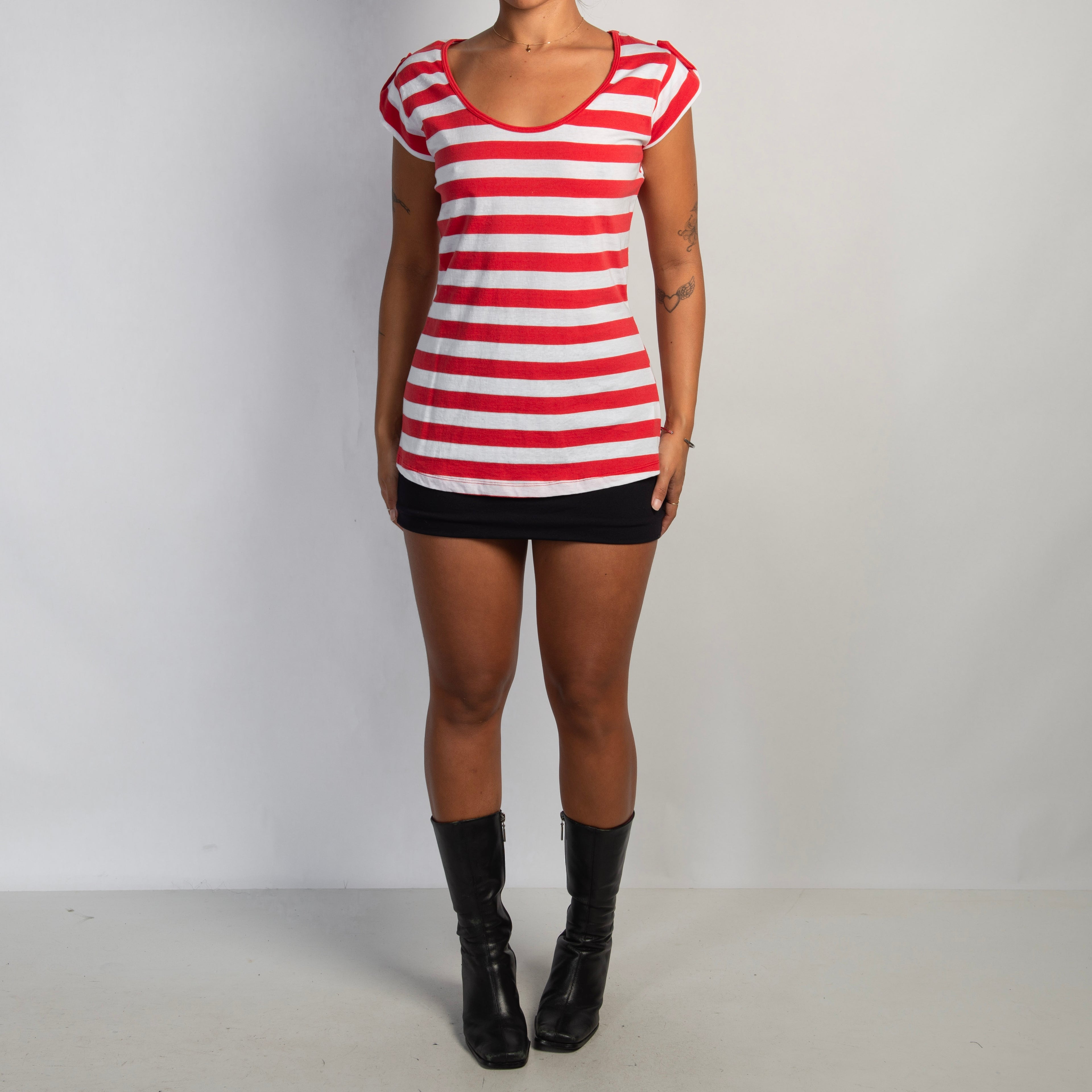 RED CHUNKY STRIPE TSHIRT
