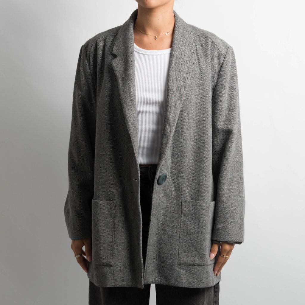 GREY OVERSIZED BLAZER