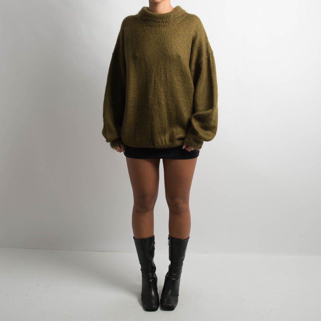 KHAKI SLOUCHY KNIT SWEATER