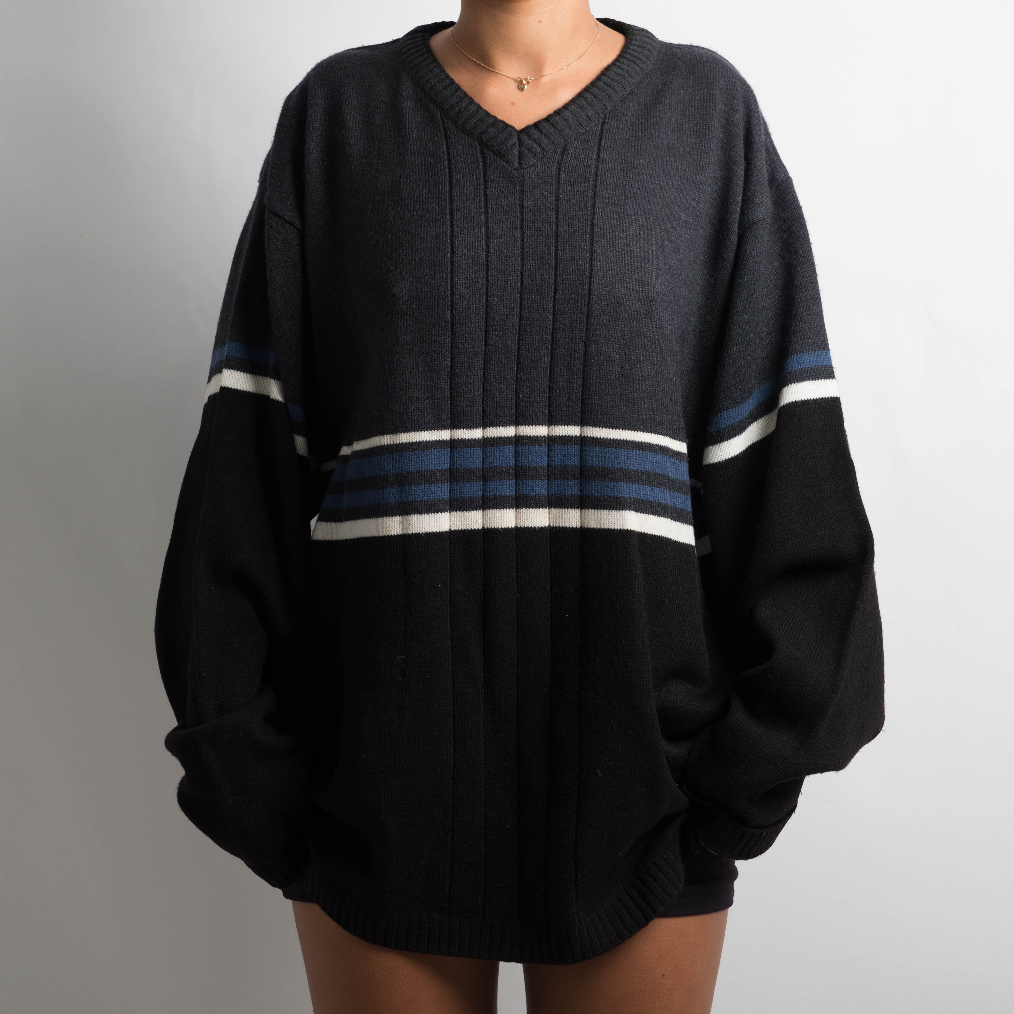 SKATER STYLE KNIT SWEATER