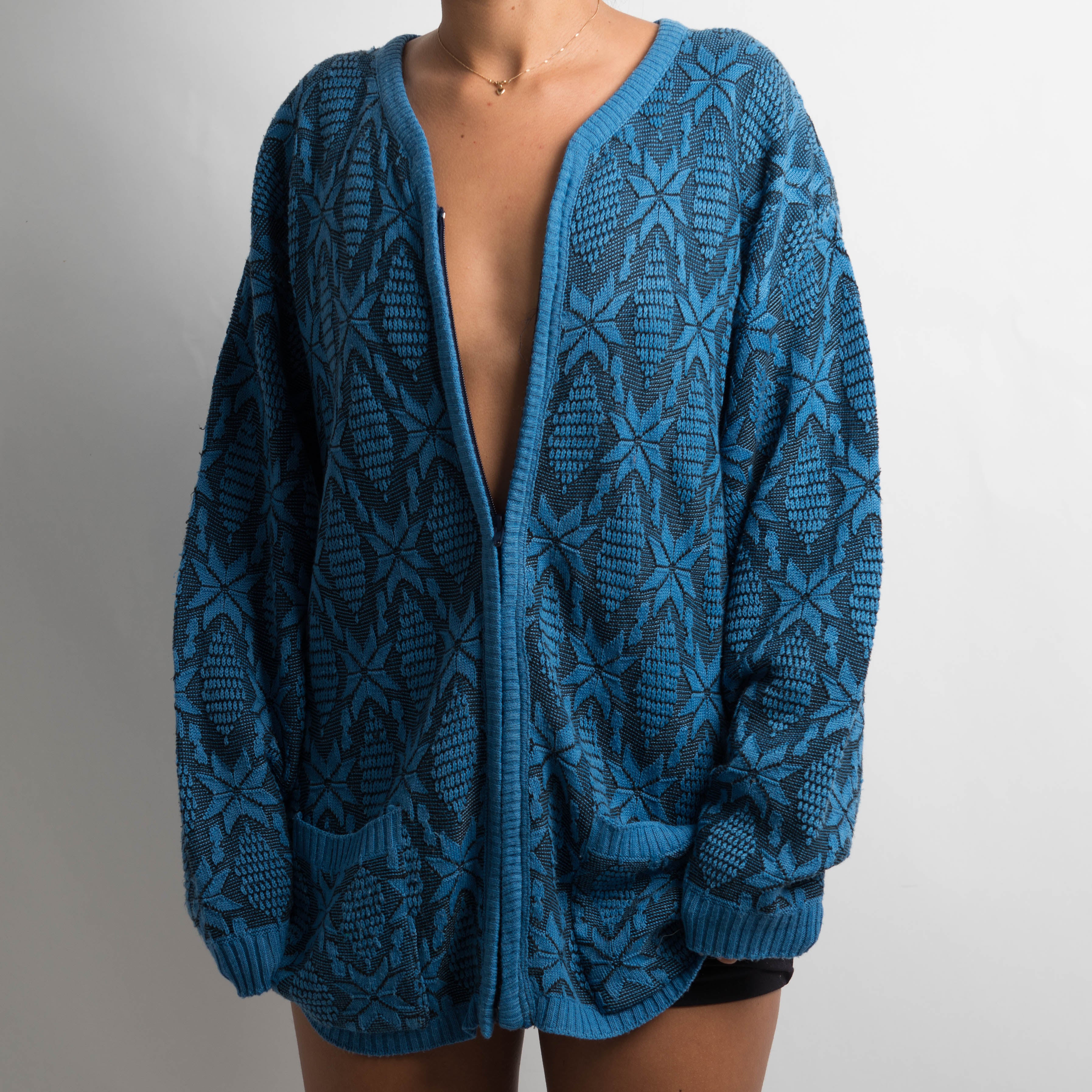 BLUE PATTERNED ZIP CARDIGAN