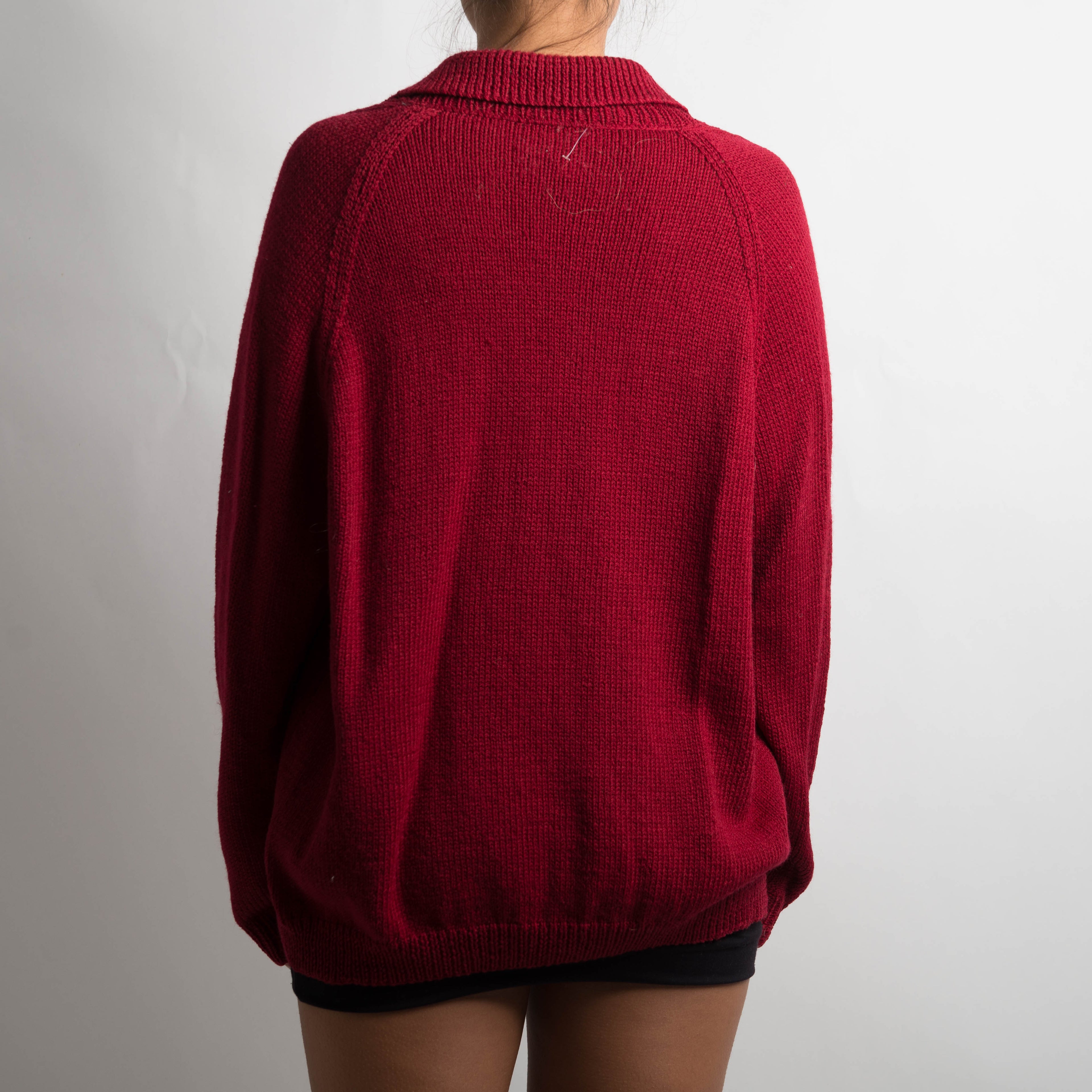 RED COLLARED KNIT CARDIGAN