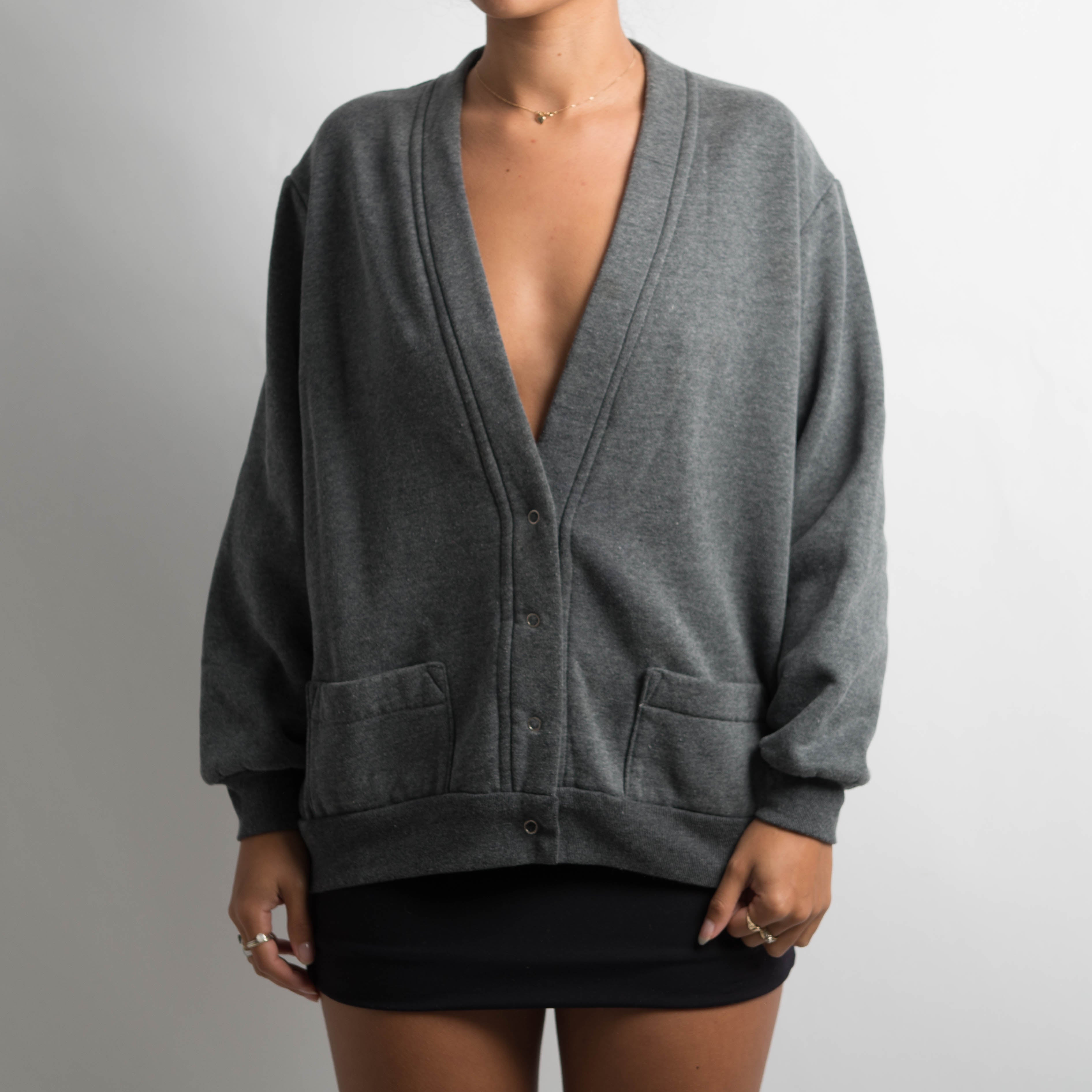 GREY SLOUCH CARDIGAN